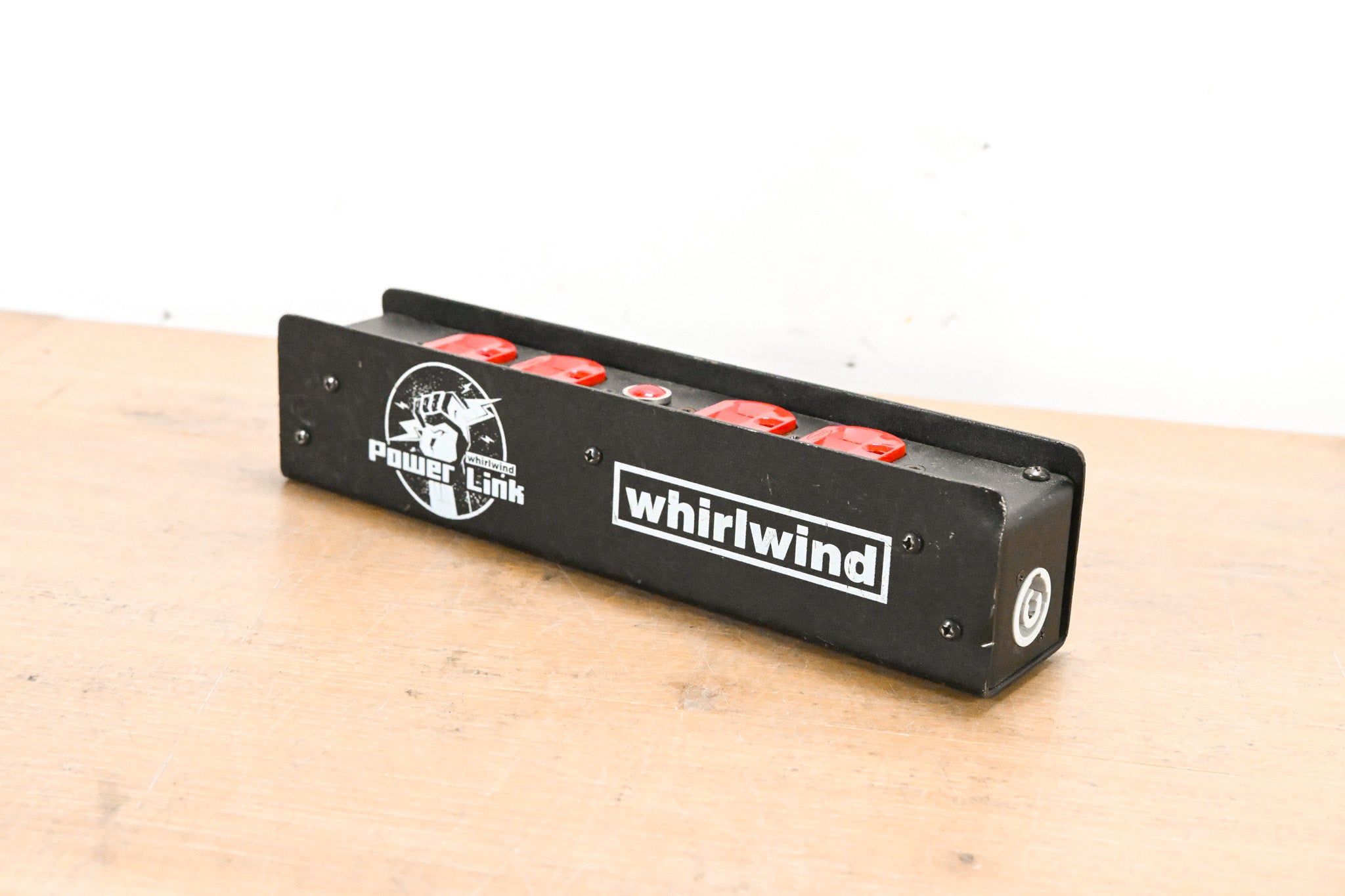 Whirlwind PL1-420 PowerLink Box w/ Powercon In/Out & Edison Receptacles