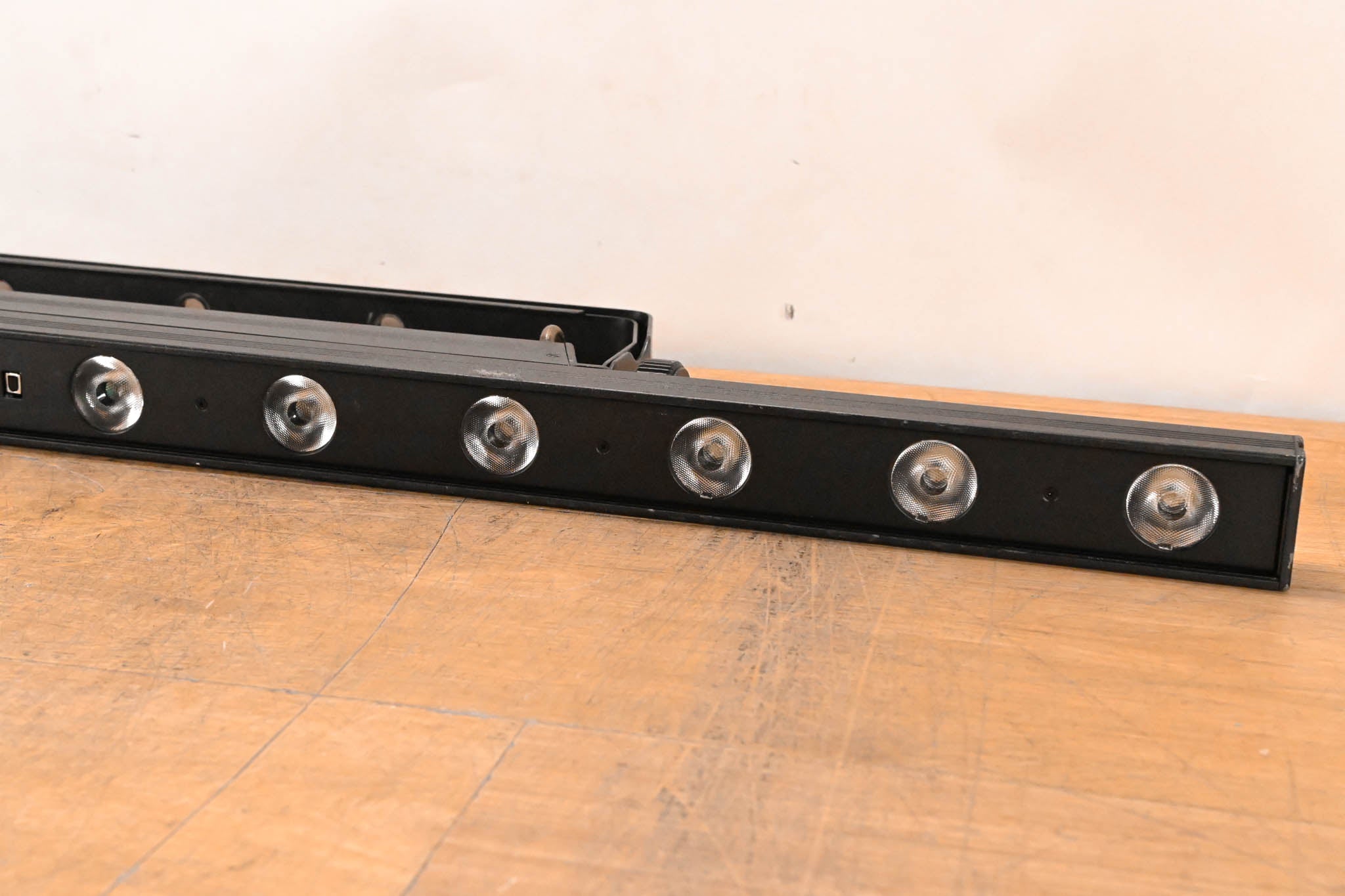 Chauvet COLORband T3USB Linear RGB Wash Light