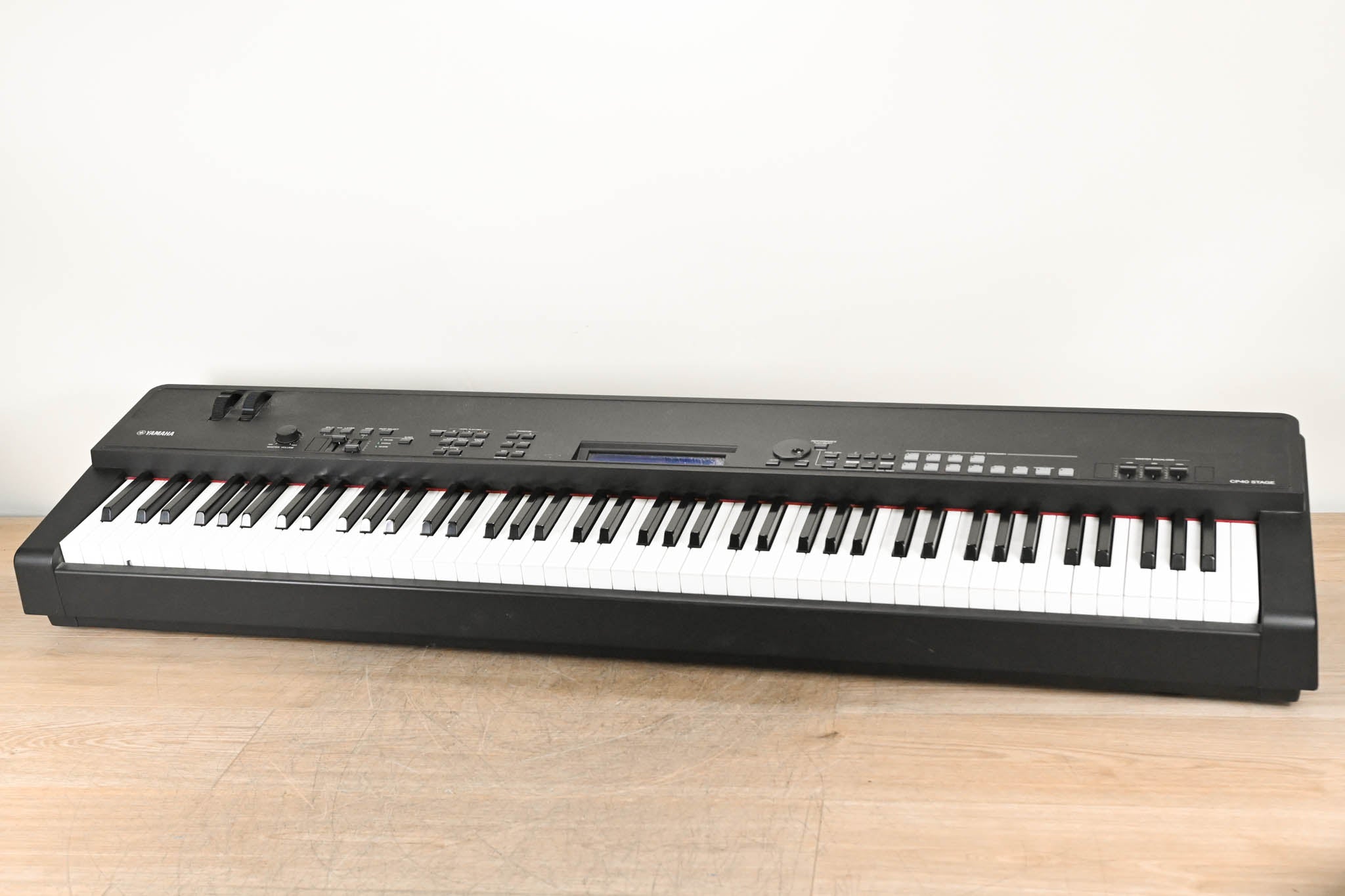 Yamaha CP40 Stage 88-Key Graded Hammer Action Stage Piano