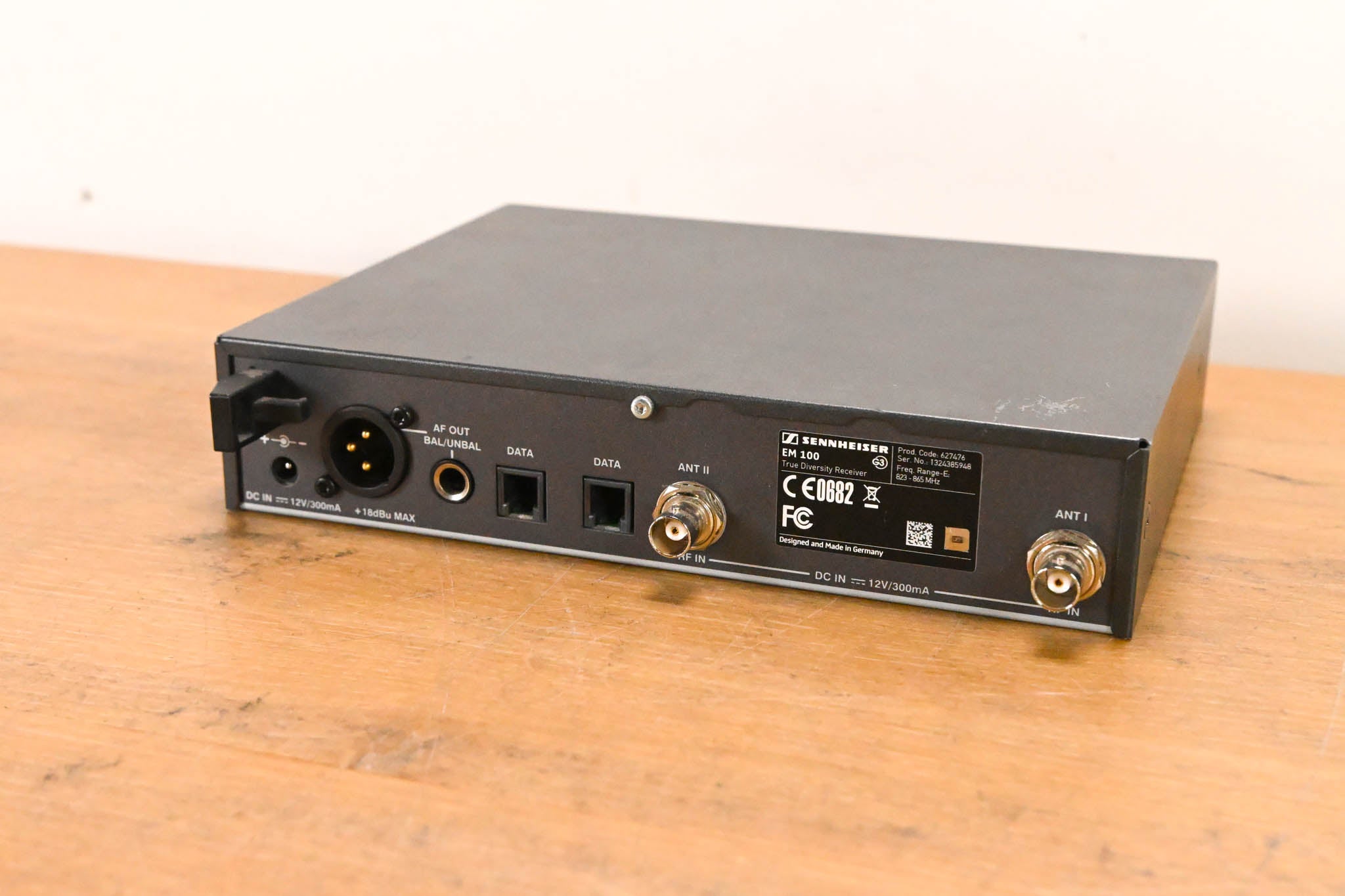 Sennheiser EM 100 G3 Wireless Receiver - 823-865 MHz (NO POWER SUPPLY)