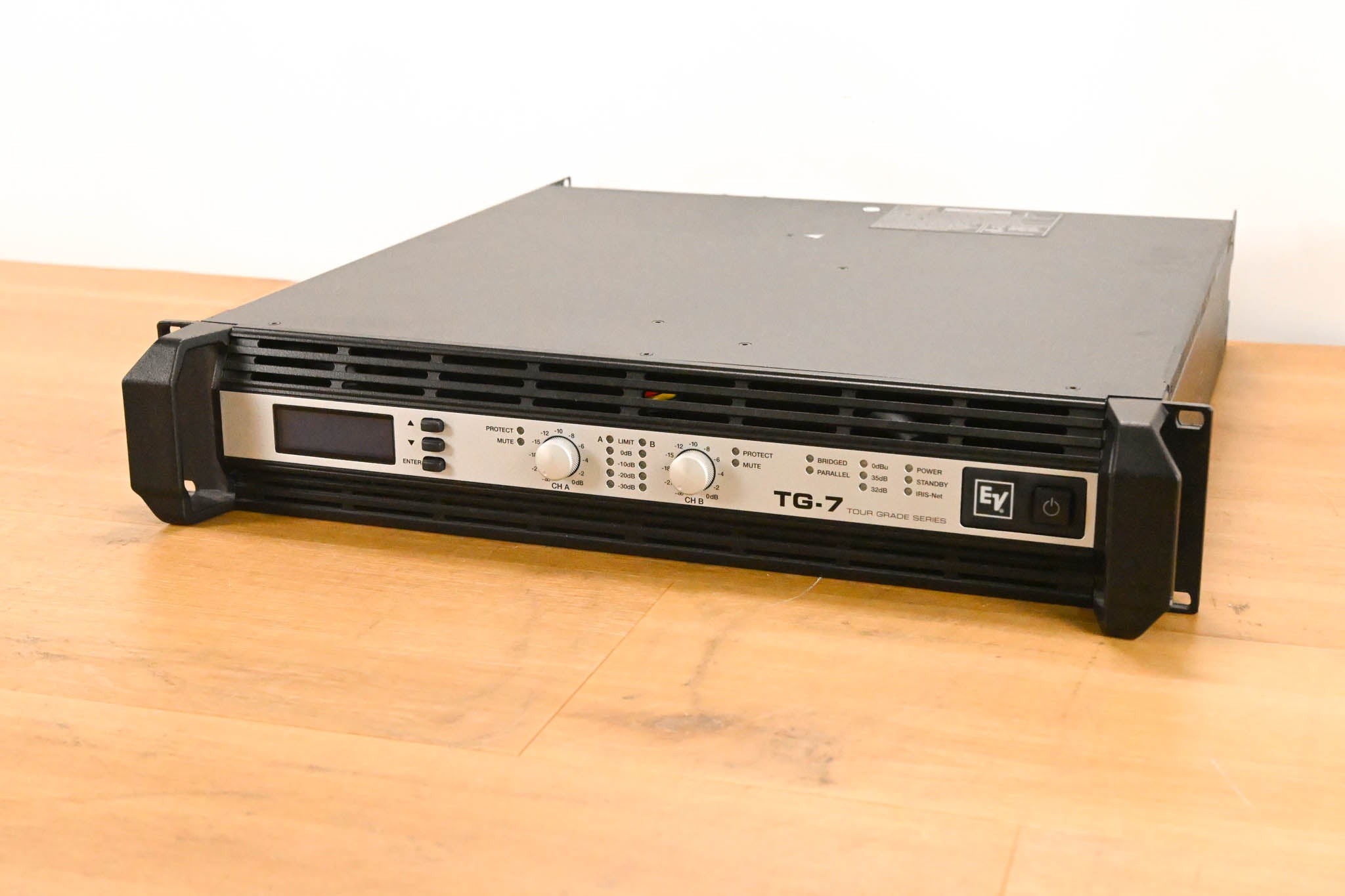 Electro-Voice (EV) TG-7 Tour-Grade Stereo Power Amplifier