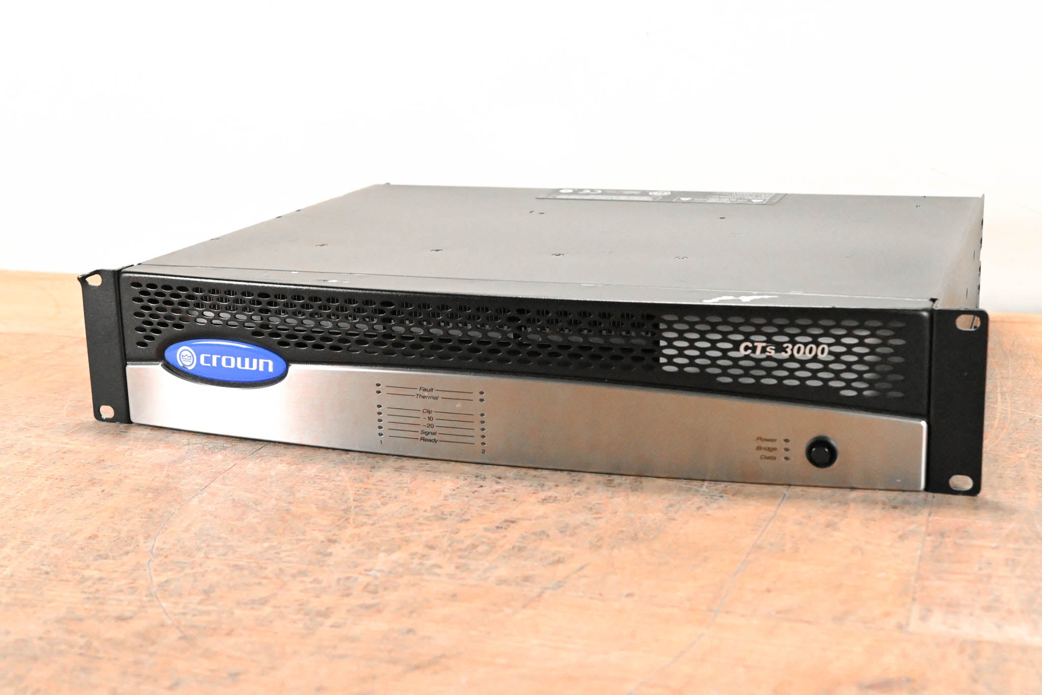 Crown CTs 3000 Two-Channel 1500W Power Amplifier