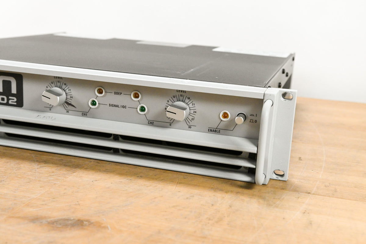 Crown Macro-Tech 2402 2-Channel Power Amplifier