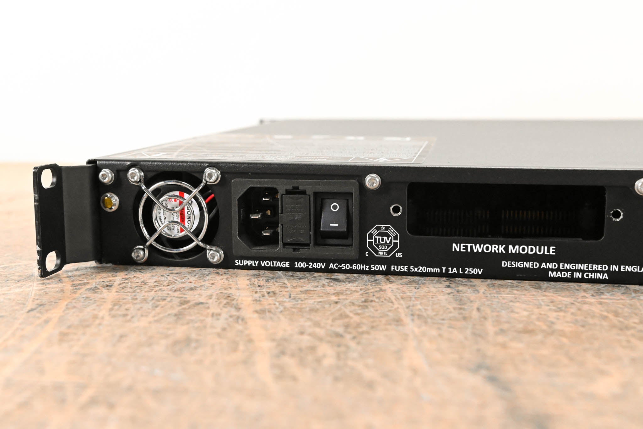 Klark Teknik DN9650 Digital Audio Network Bridge