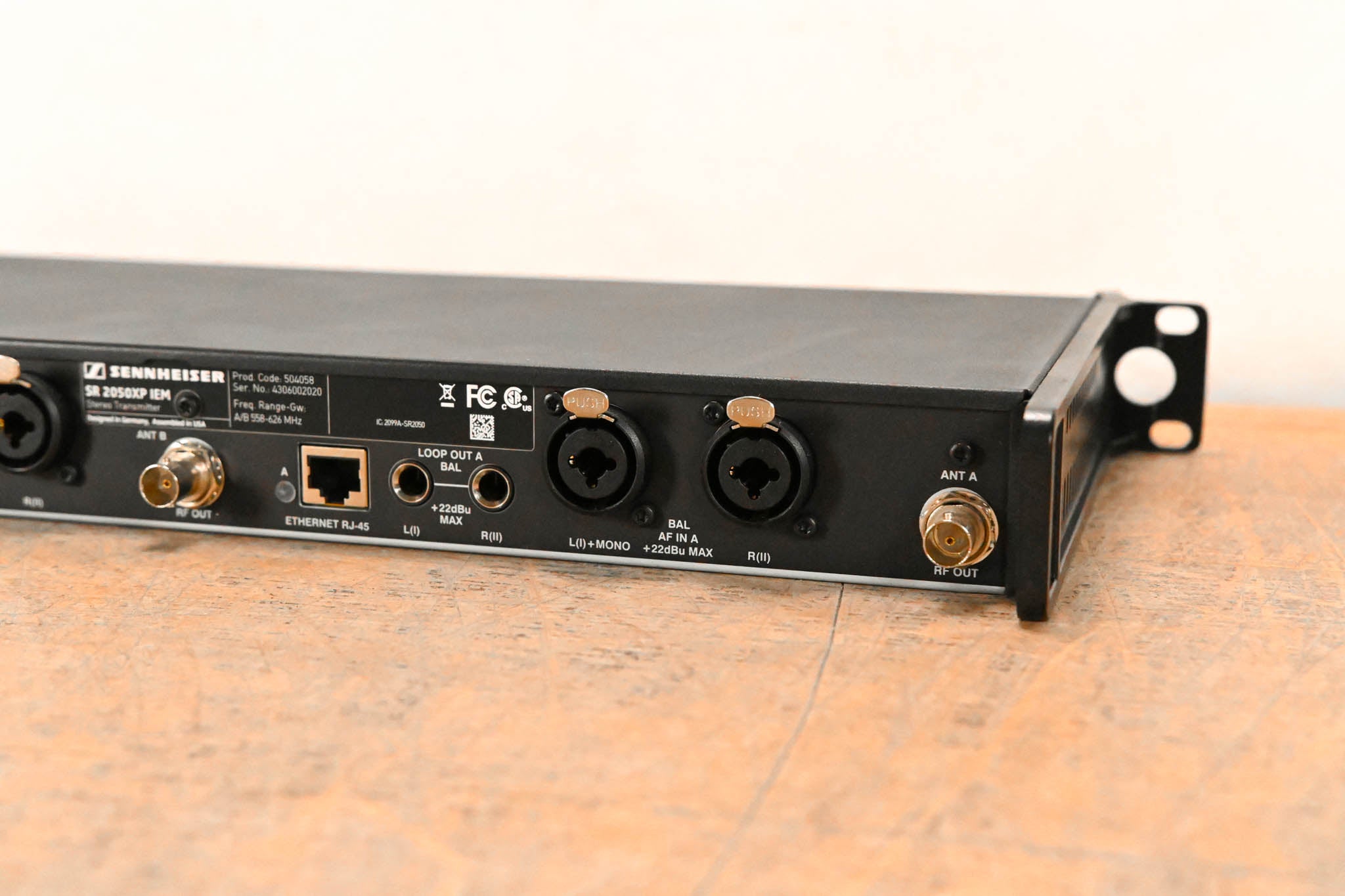 Sennheiser SR 2050XP IEM Dual Wireless Transmitter - Gw1: 558-626 MHz