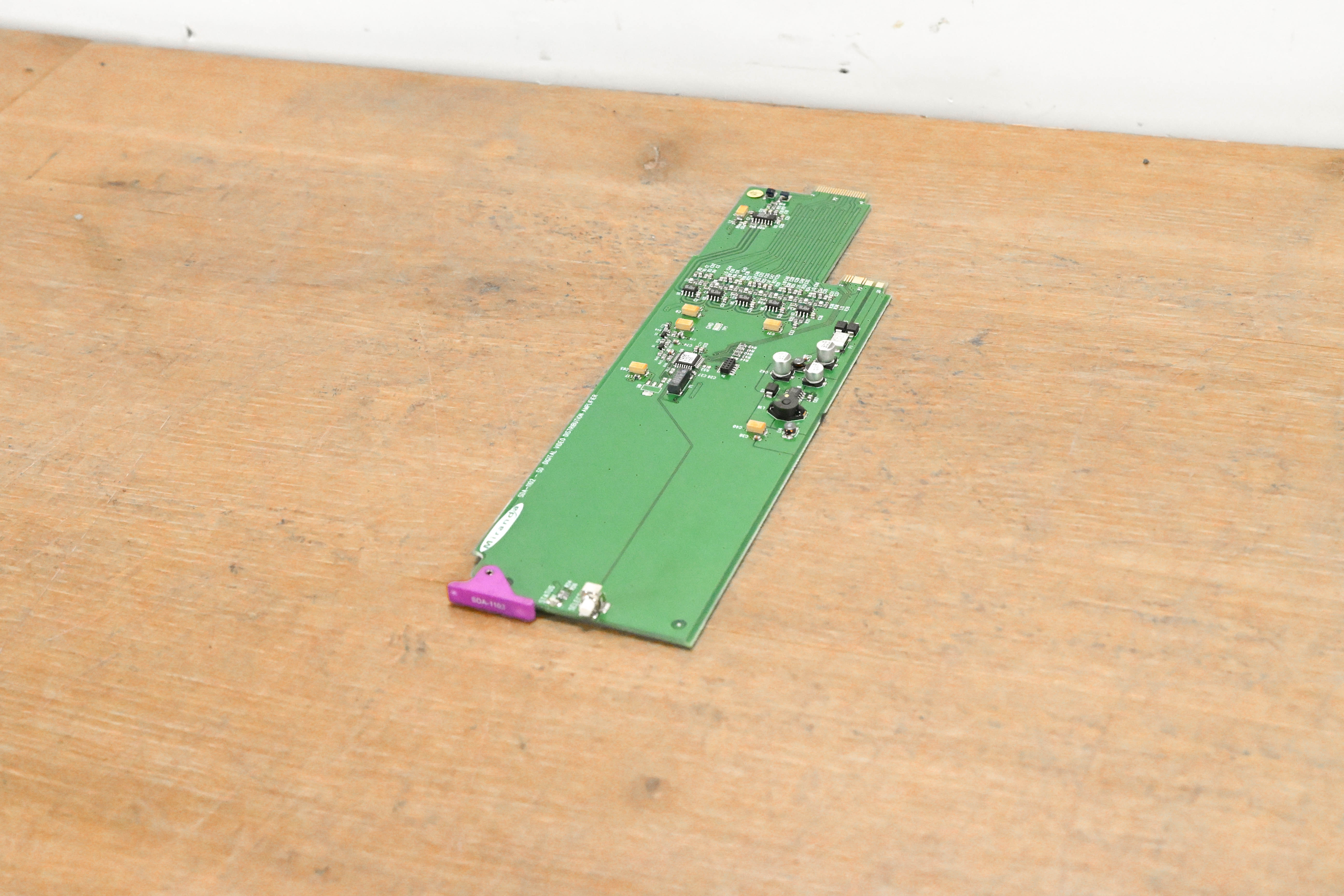 Miranda SDA-1102 SD Digital Video Distribution Amplifier