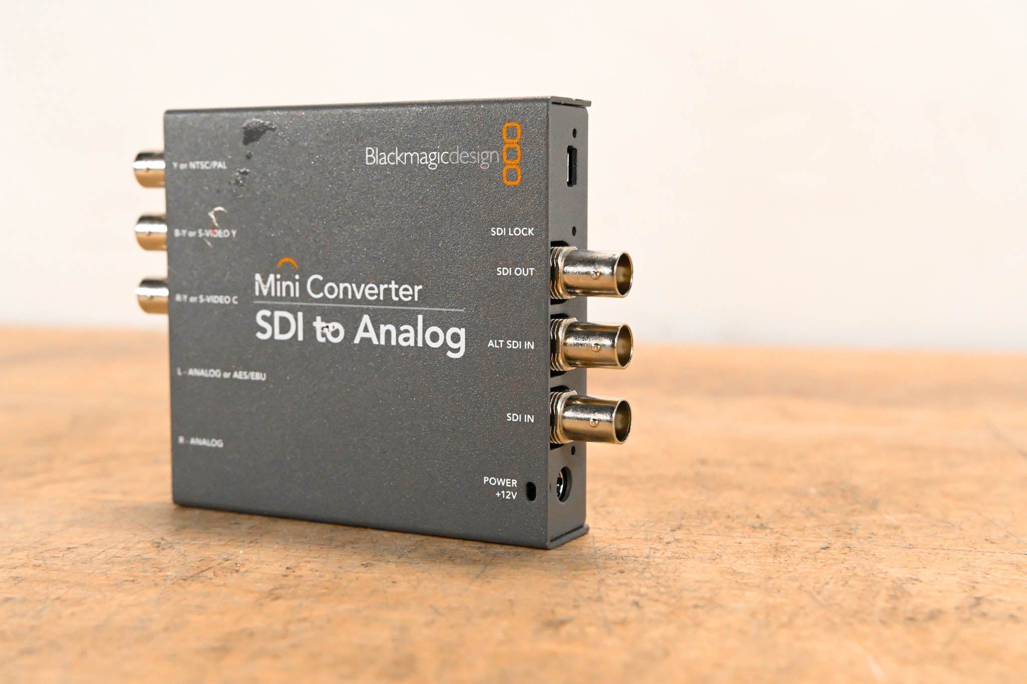 Blackmagic Design Mini Converter SDI to Analog (NO POWER SUPPLY)