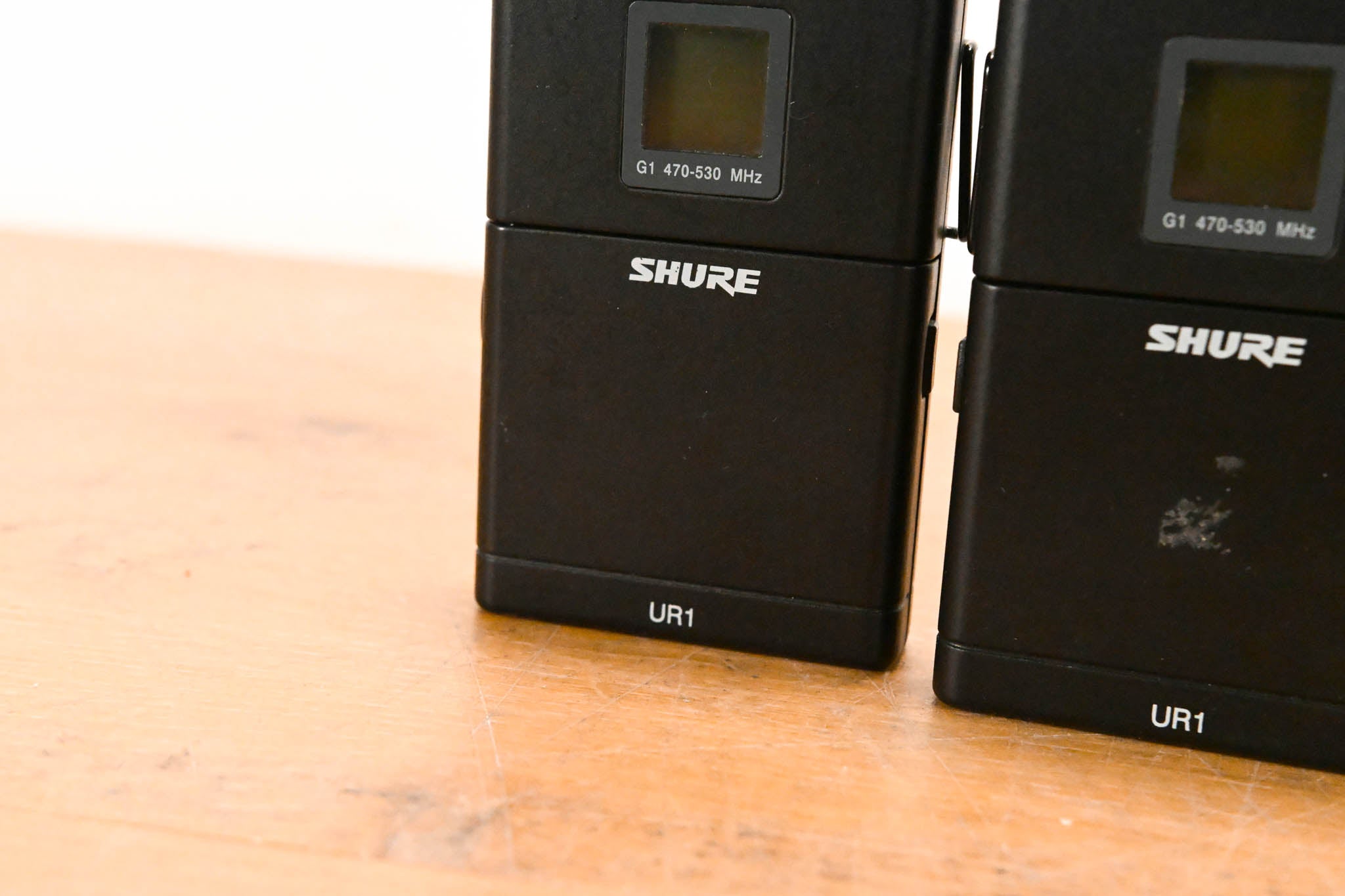 Shure UR4D Dual Wireless Receiver with two UR1 Bodypacks - G1