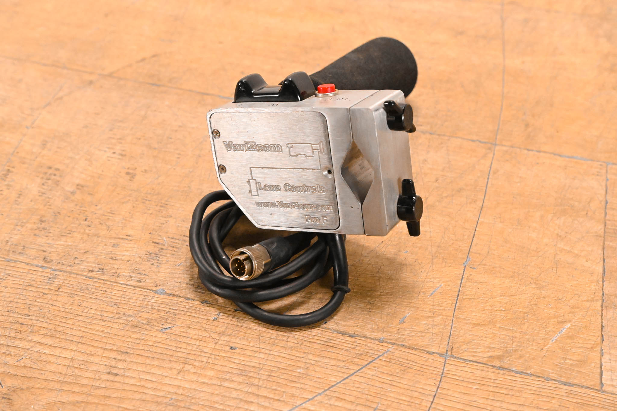 VariZoom VZ-PRO-F 8-pin Fujinon Zoom Control