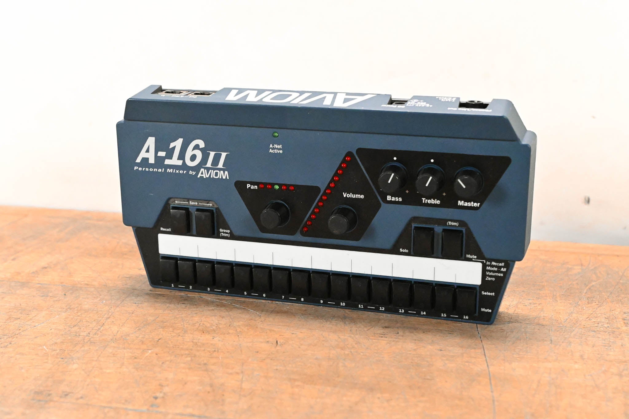 Aviom A-16II Personal Mixer