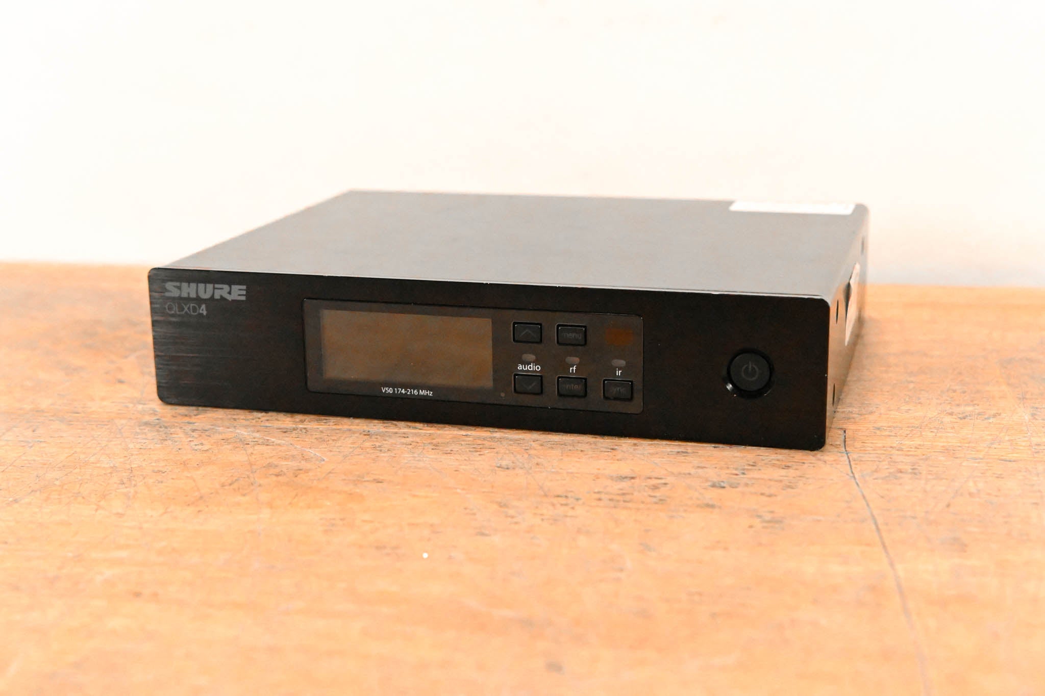 Shure QLXD4 Digital Wireless Receiver - V50 Band (NO POWER SUPPLY)