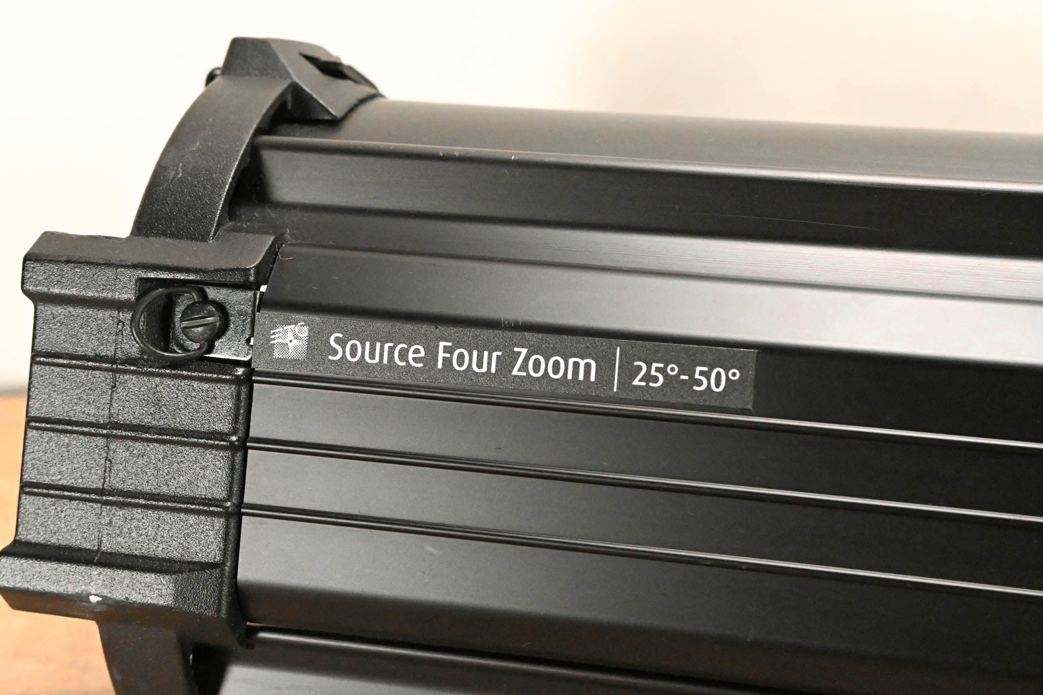 ETC Source Four Zoom 25-50 Degree 750 Ellipsoidal Light