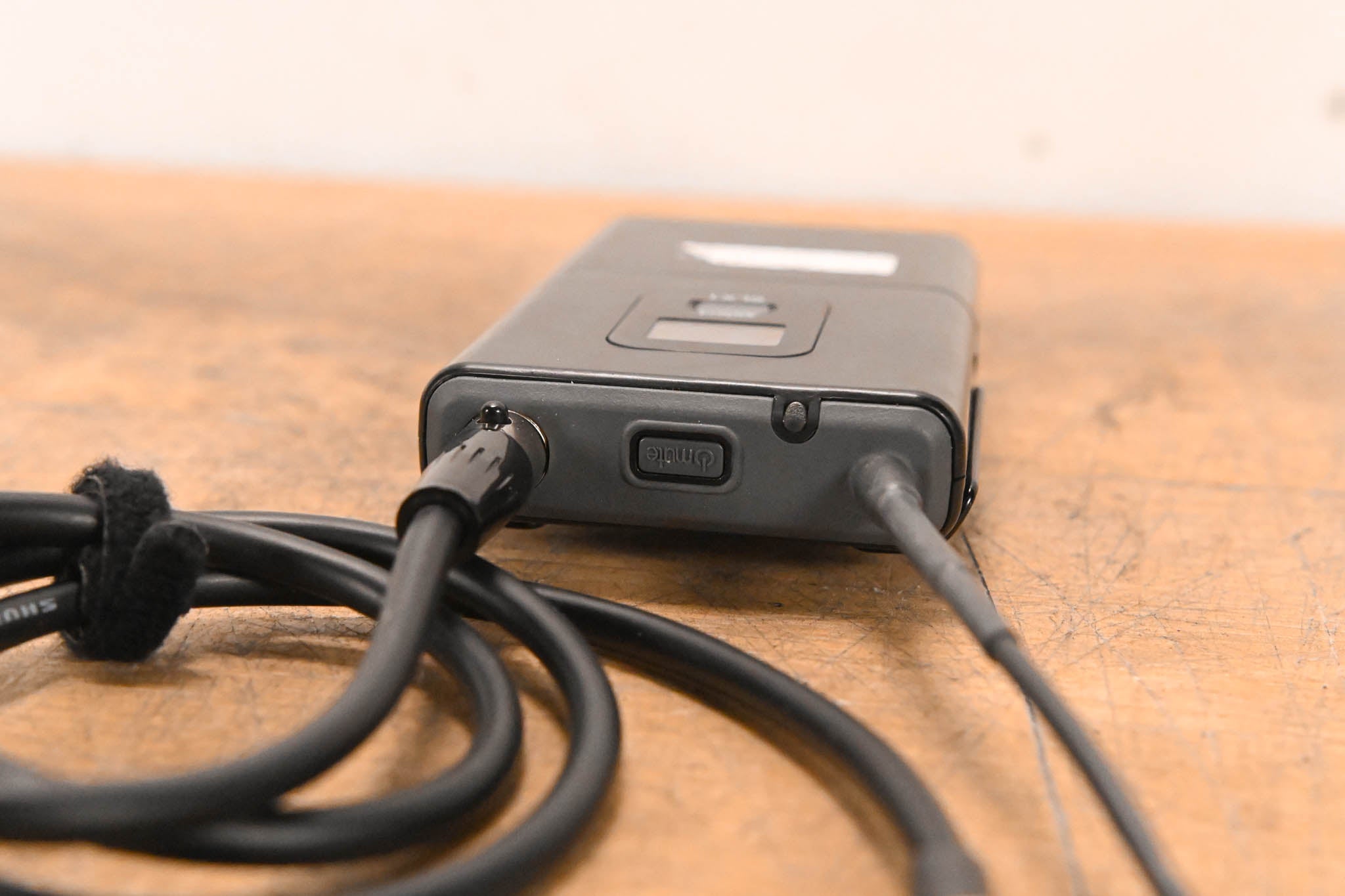 Shure SLX14-H5 Bodypack Wireless System - 518-542 MHz