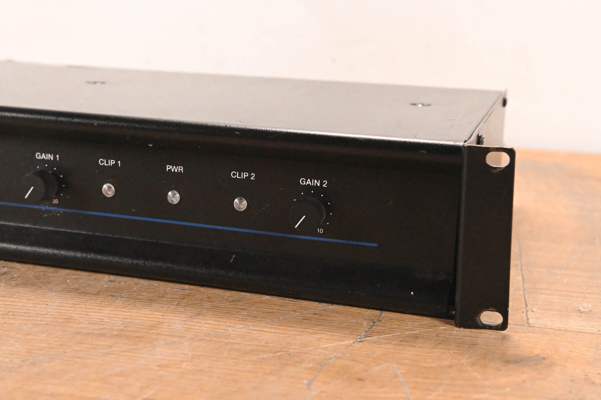 QSC MX 700 2-Channel Power Amplifier