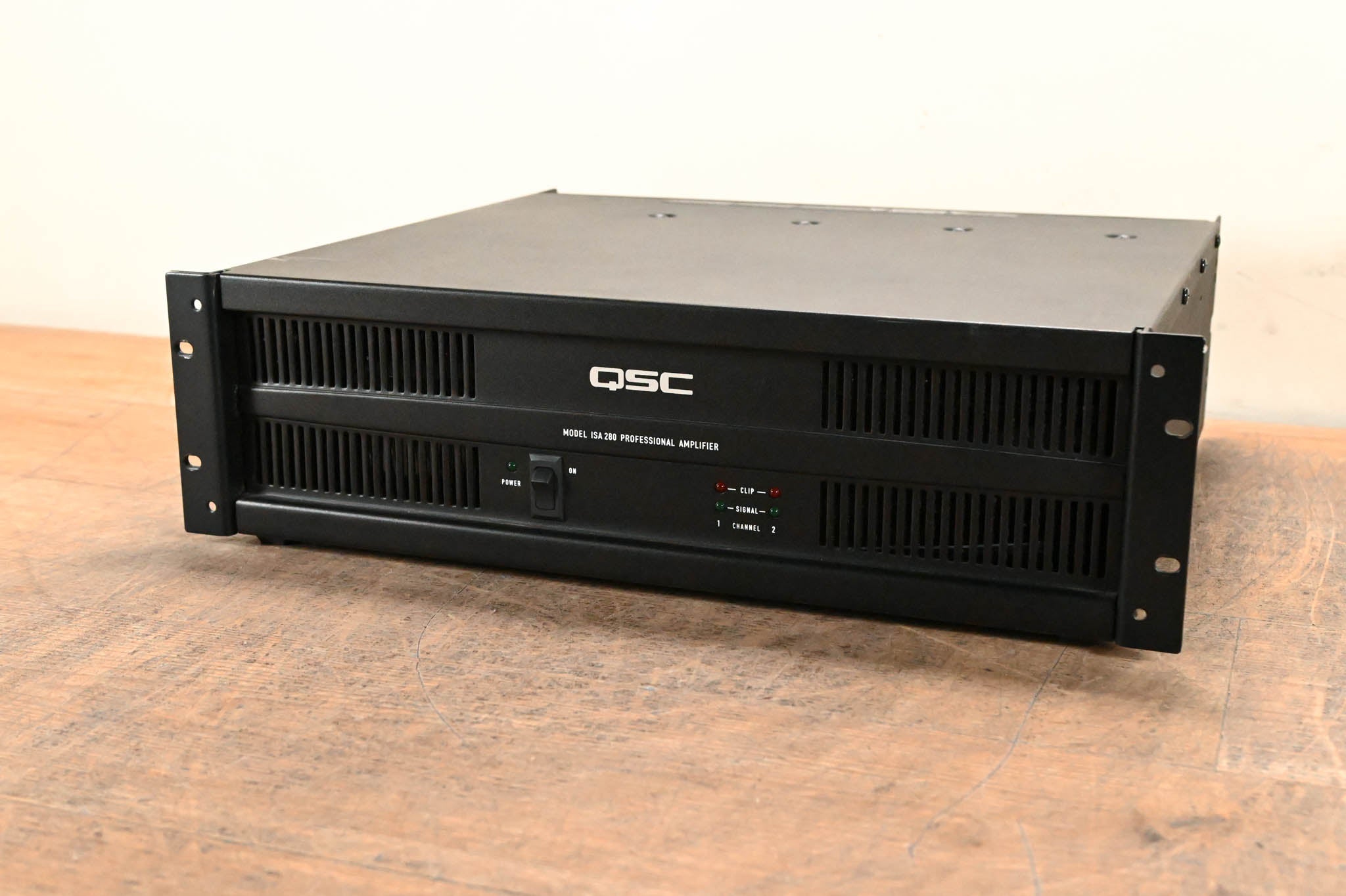 QSC ISA280 2-Channel Installation Power Amplifier
