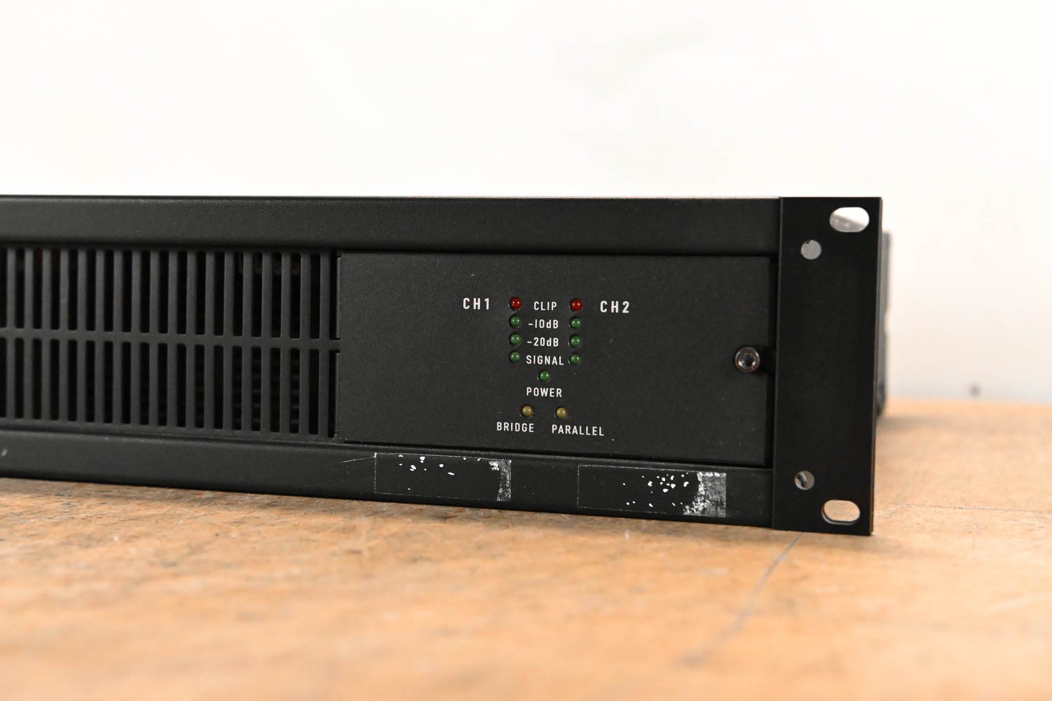 QSC CX702 2-Channel 700W Power Amplifier