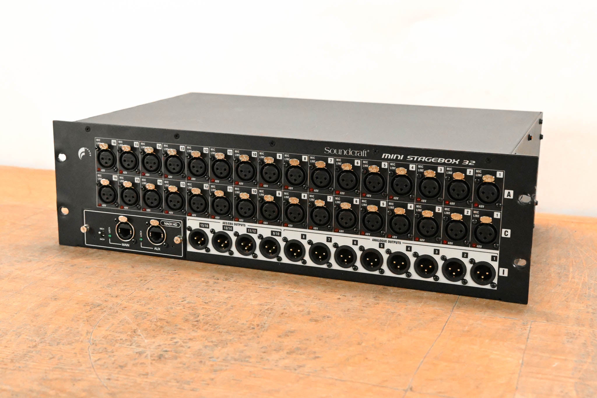 Soundcraft Mini Stagebox 32 Cat 5 32-Ch. Digital Stagebox with MADI Card