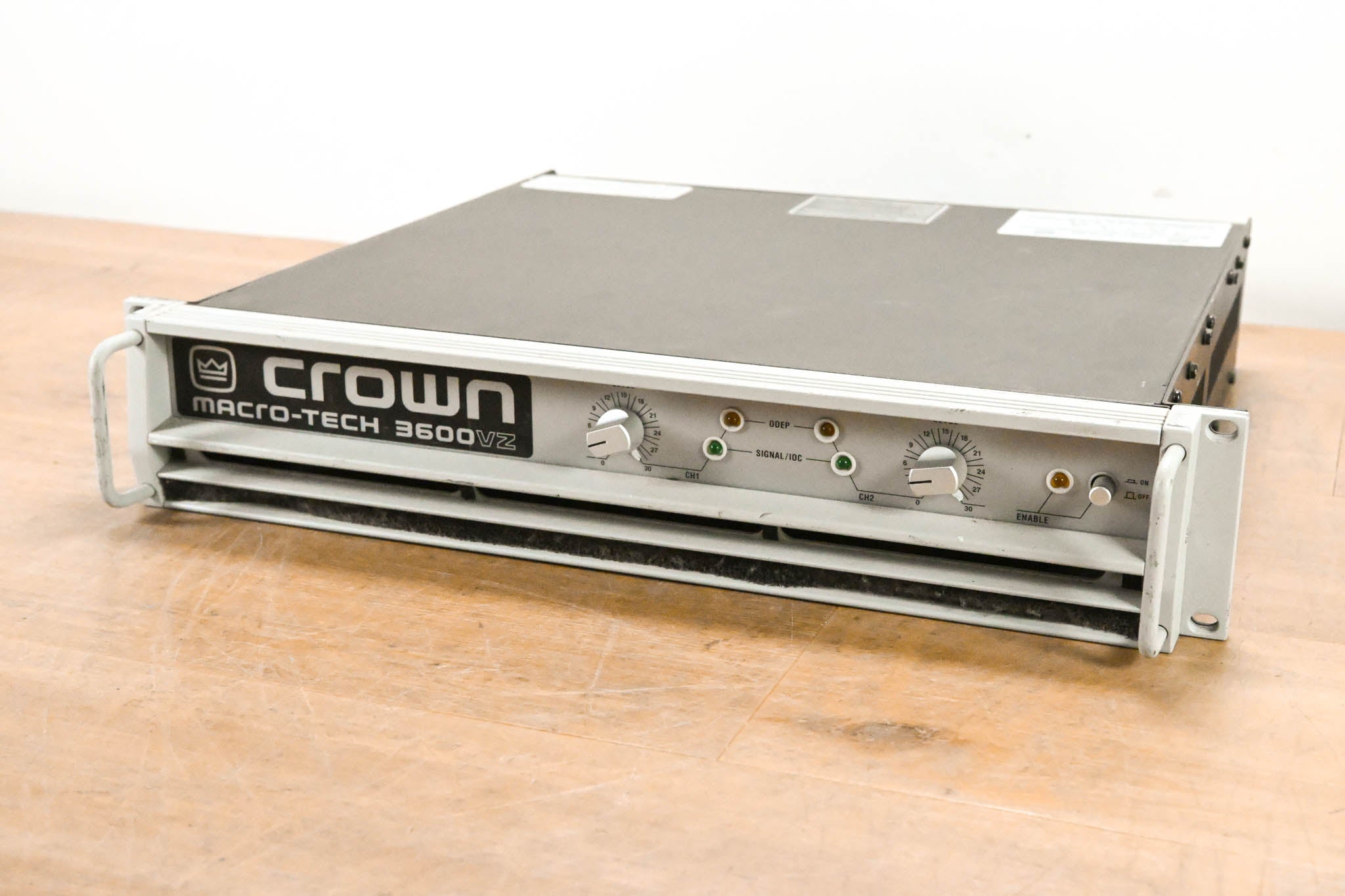 Crown Macro-Tech 3600VZ 2-Channel Power Amplifier