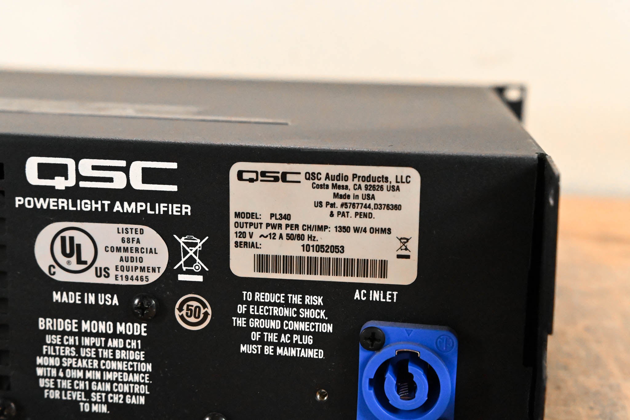 QSC PL340 Powerlight 3 Series 2-Channel Power Amplifier