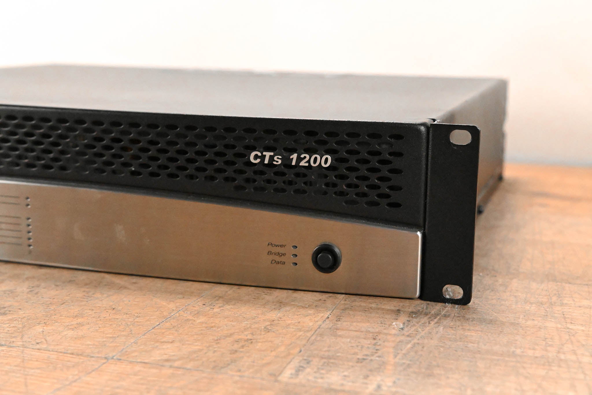 Crown CTs 1200 Two-Channel 600W Power Amplifier