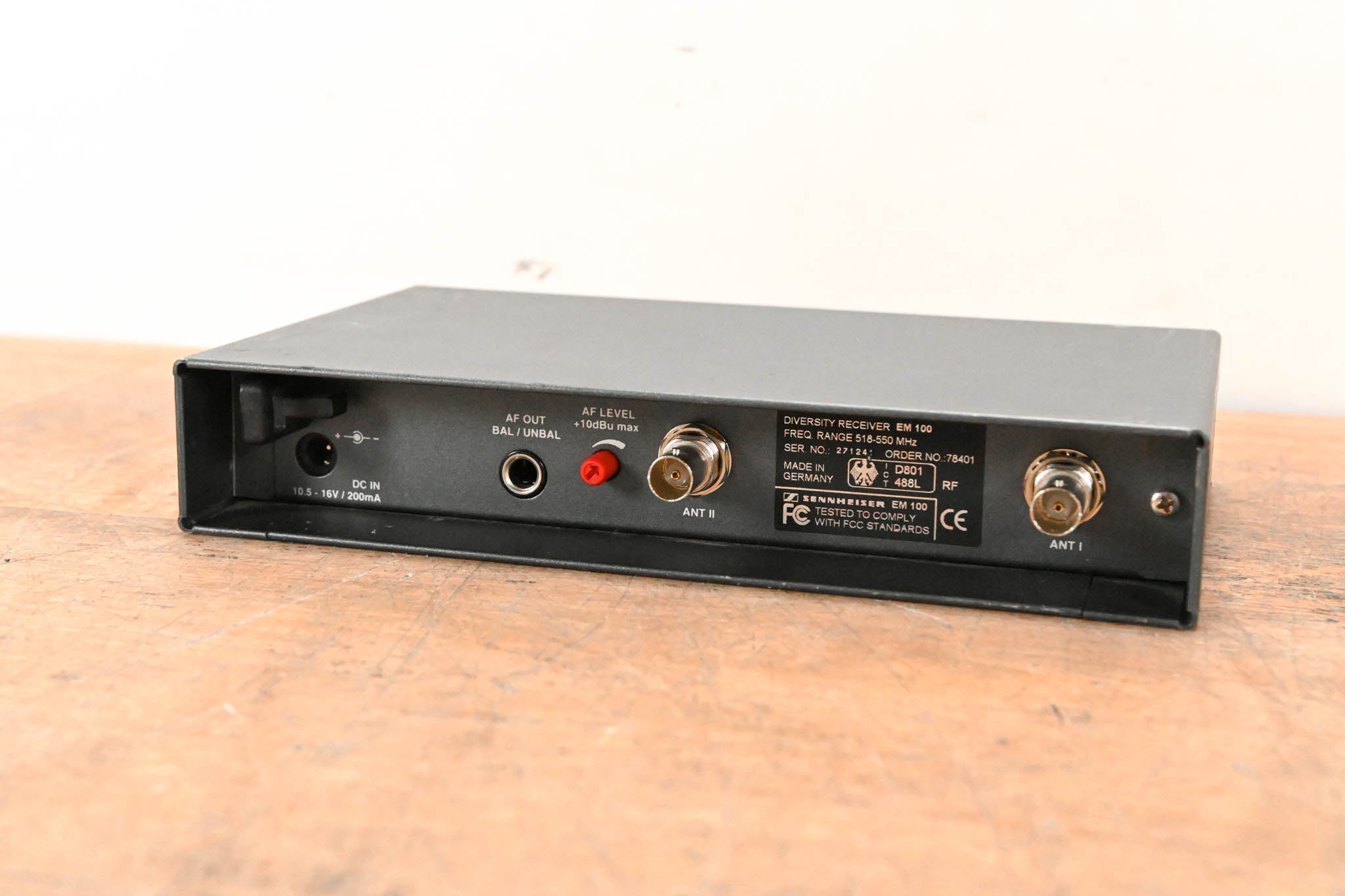 Sennheiser EM 100 Wireless Receiver - 518-550 MHz (NO POWER SUPPLY)
