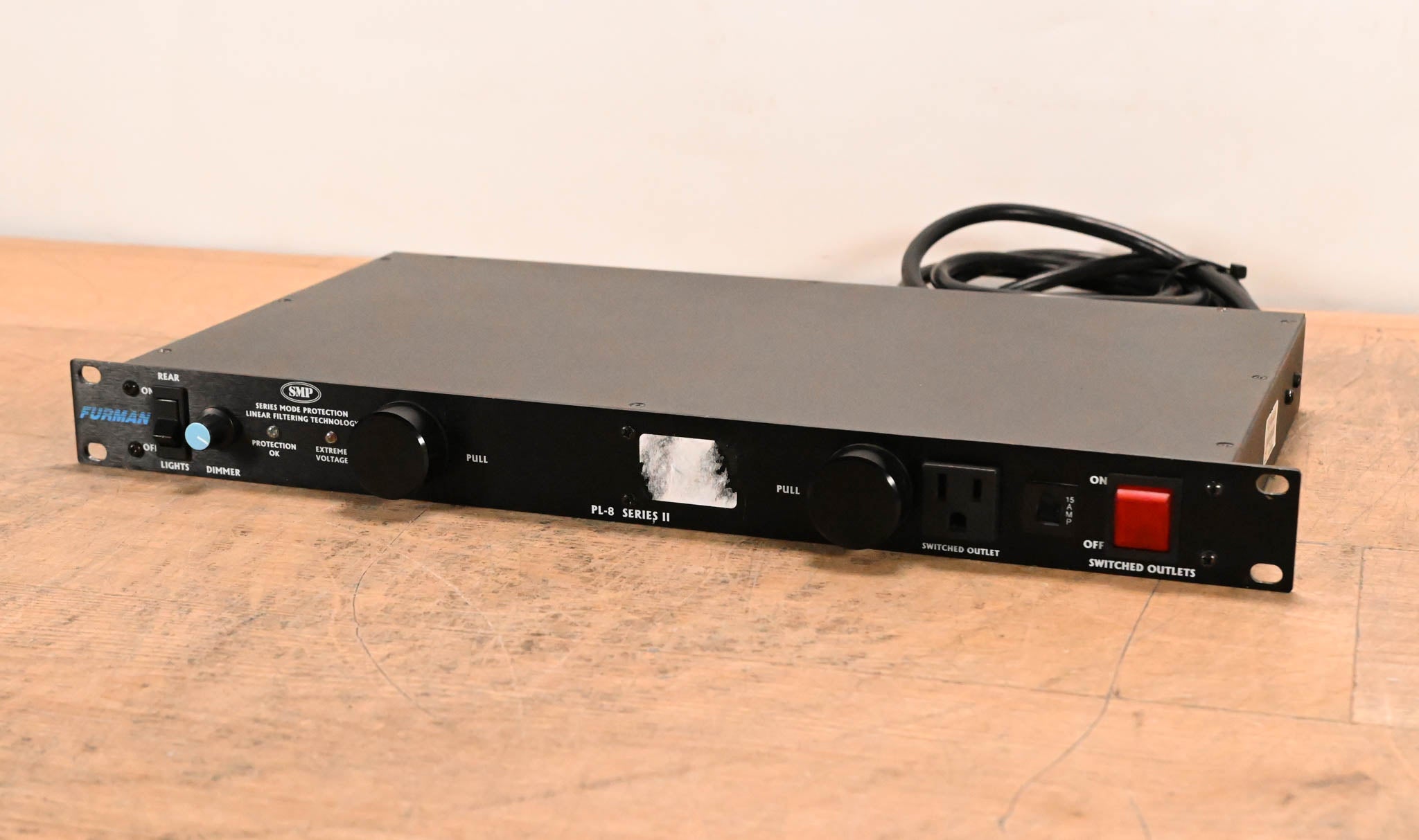 Furman PL-8 Series II 8-Outlet Rackmount Power Conditioner