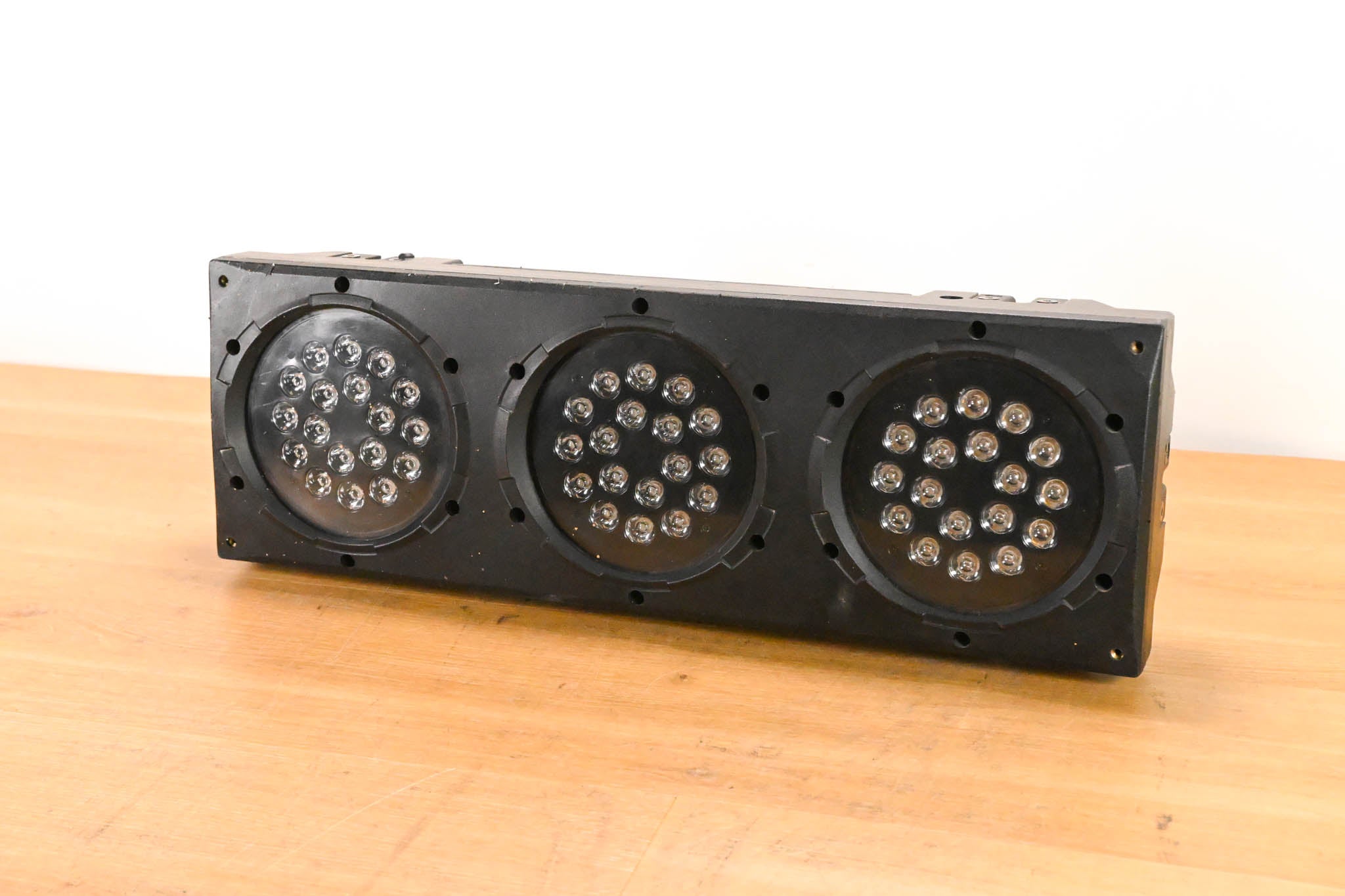 Chauvet COLORado 3 3p LED DMX Stage Wash Light (NO POWER SUPPLY)