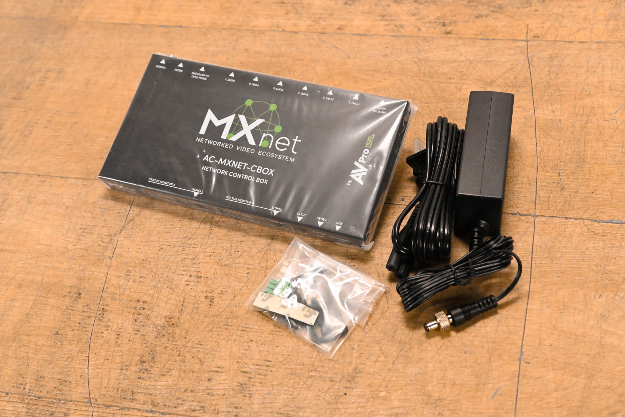 AVPro Edge AC-MXNET-CBOX Network Control Box
