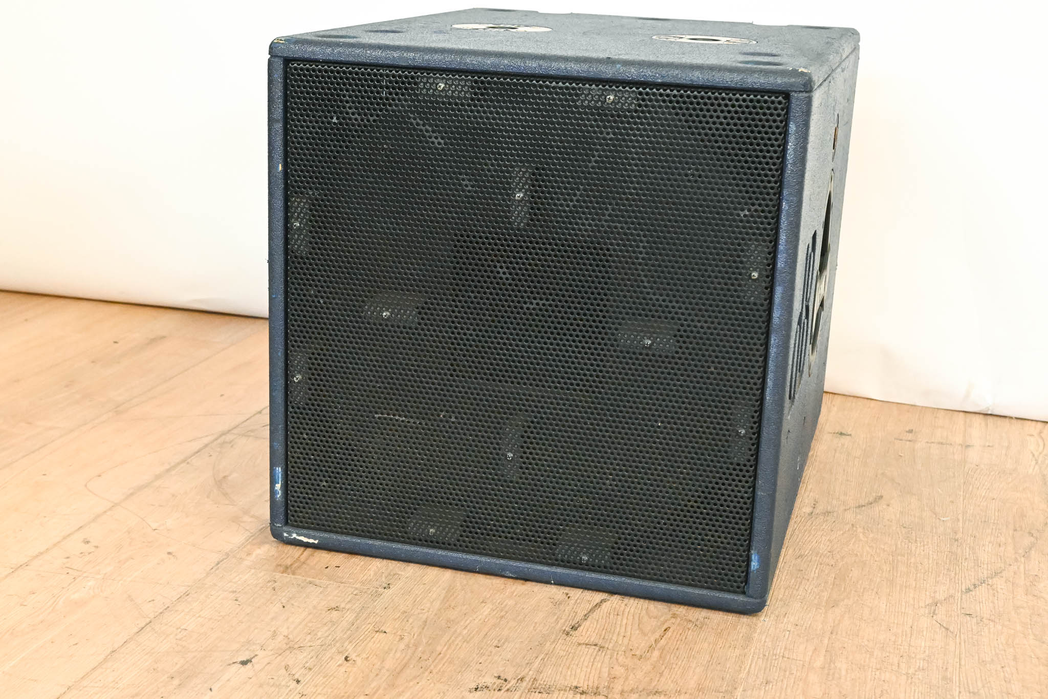 dB Technologies FL15 Fifty Line 15" Active Mid-Bass PA Speaker