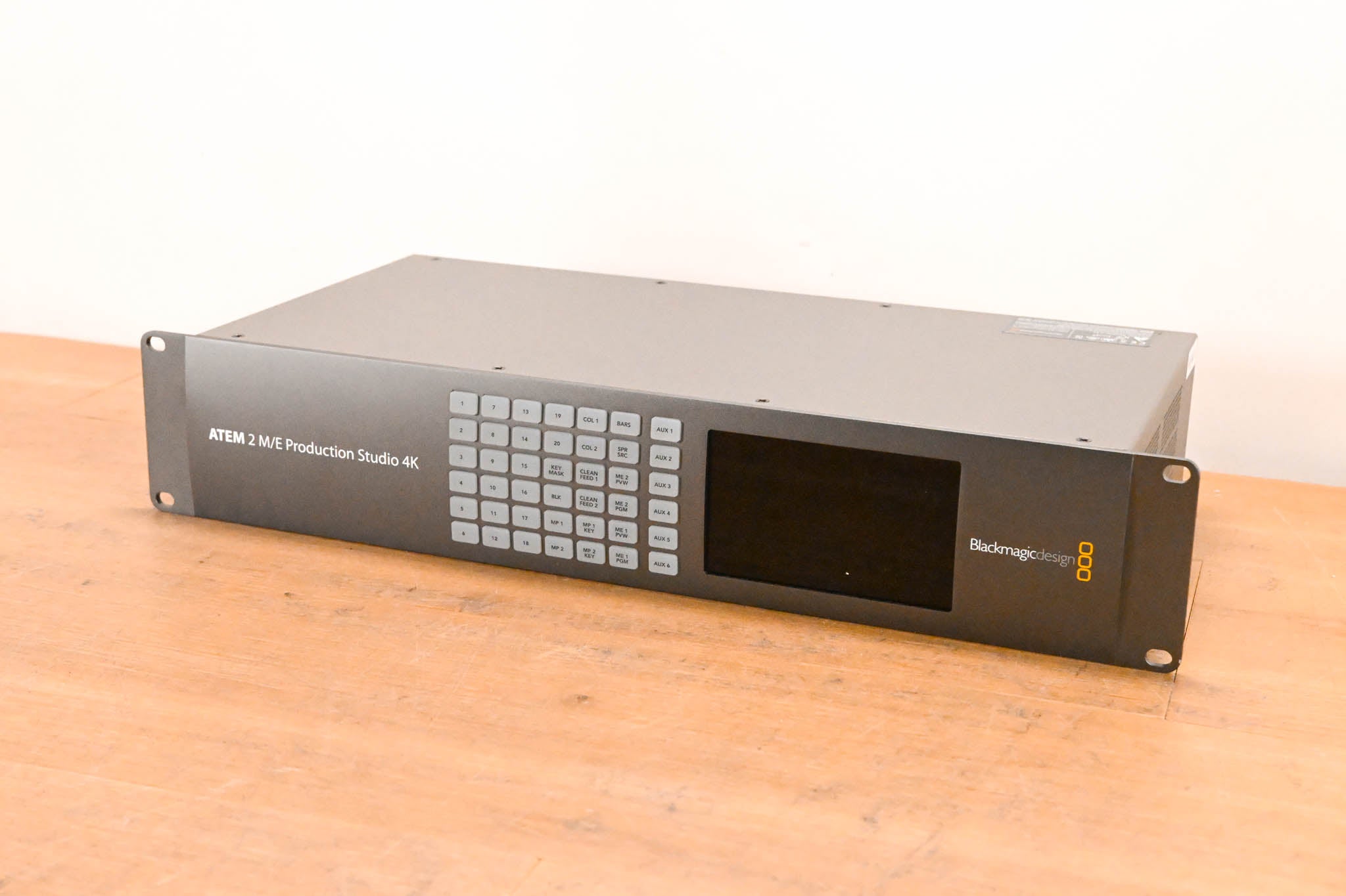 Blackmagic Design ATEM 2 M/E Production Studio 4K