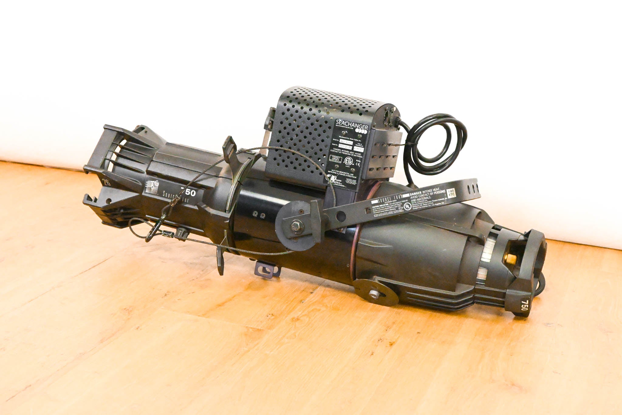 ETC Source Four 750 26 Degree Leko w/OceanOptics SeaChanger Color Engine