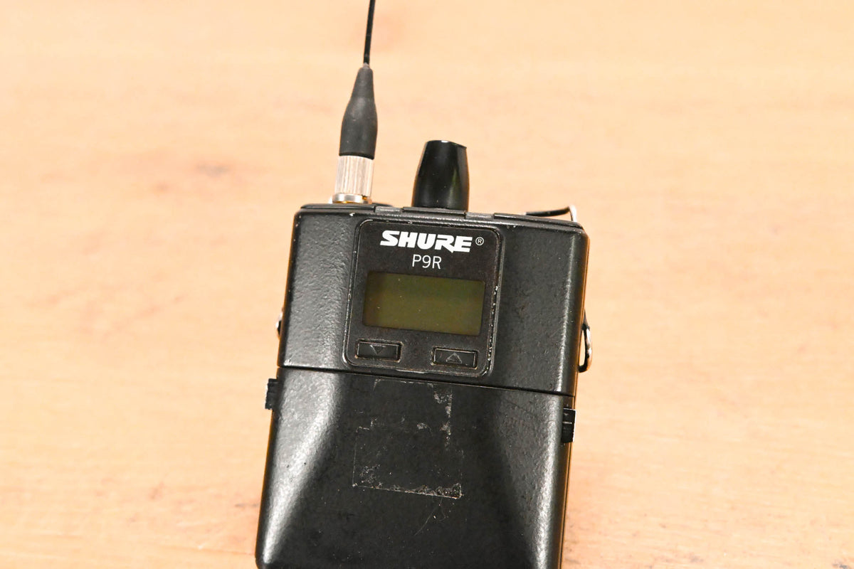 Shure PSM 900 Wireless IEM System L6 Band: 656-692 MHz (NO POWER SUPPLY)