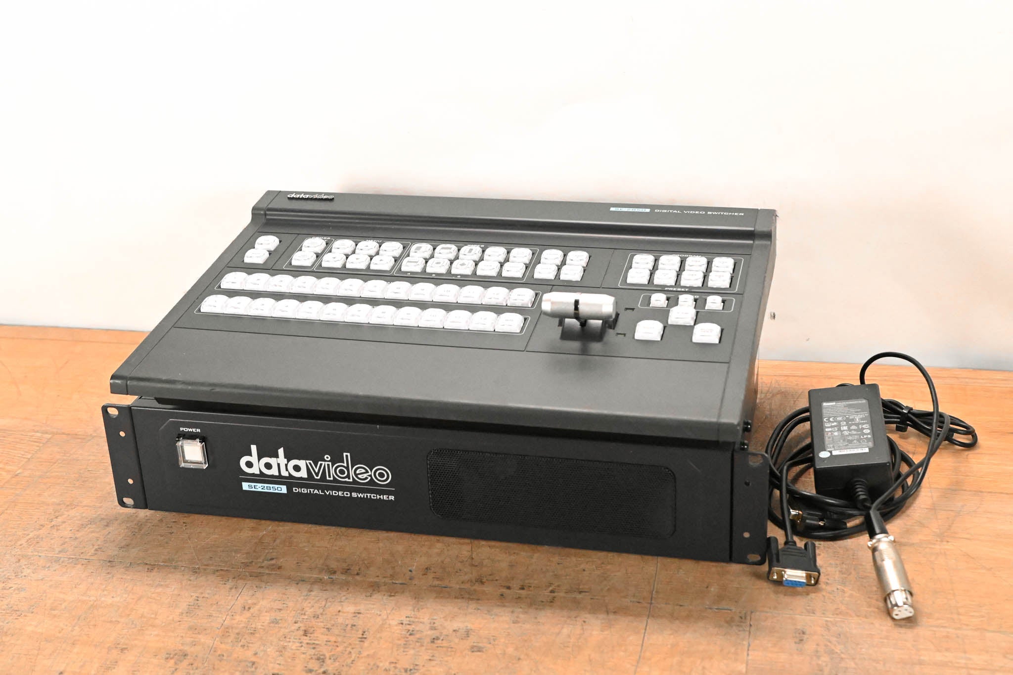 Datavideo SE-2850 HD/SD Digital Video Switcher