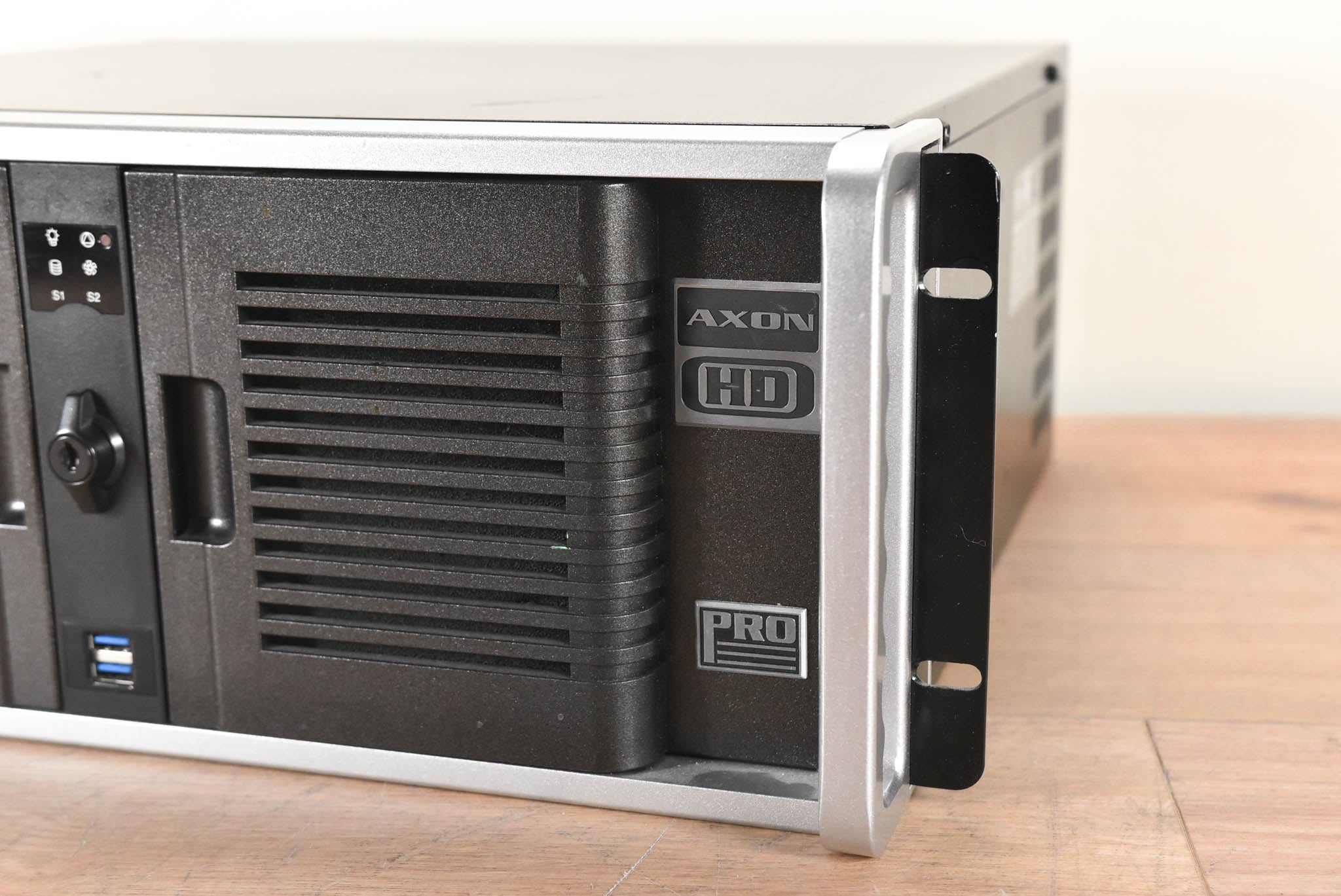 High End Systems Axon HD Pro Media Server