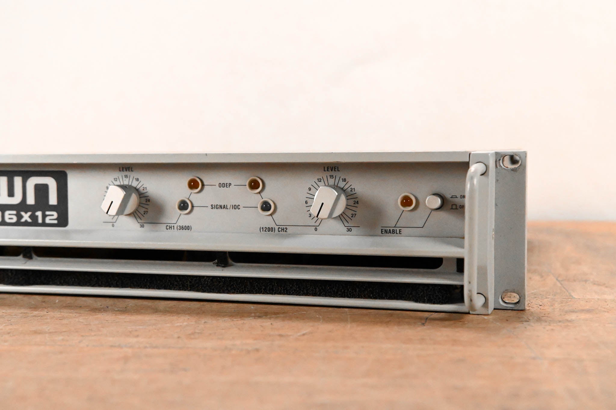 Crown Macro-Tech 36x12 2-Channel Power Amplifier