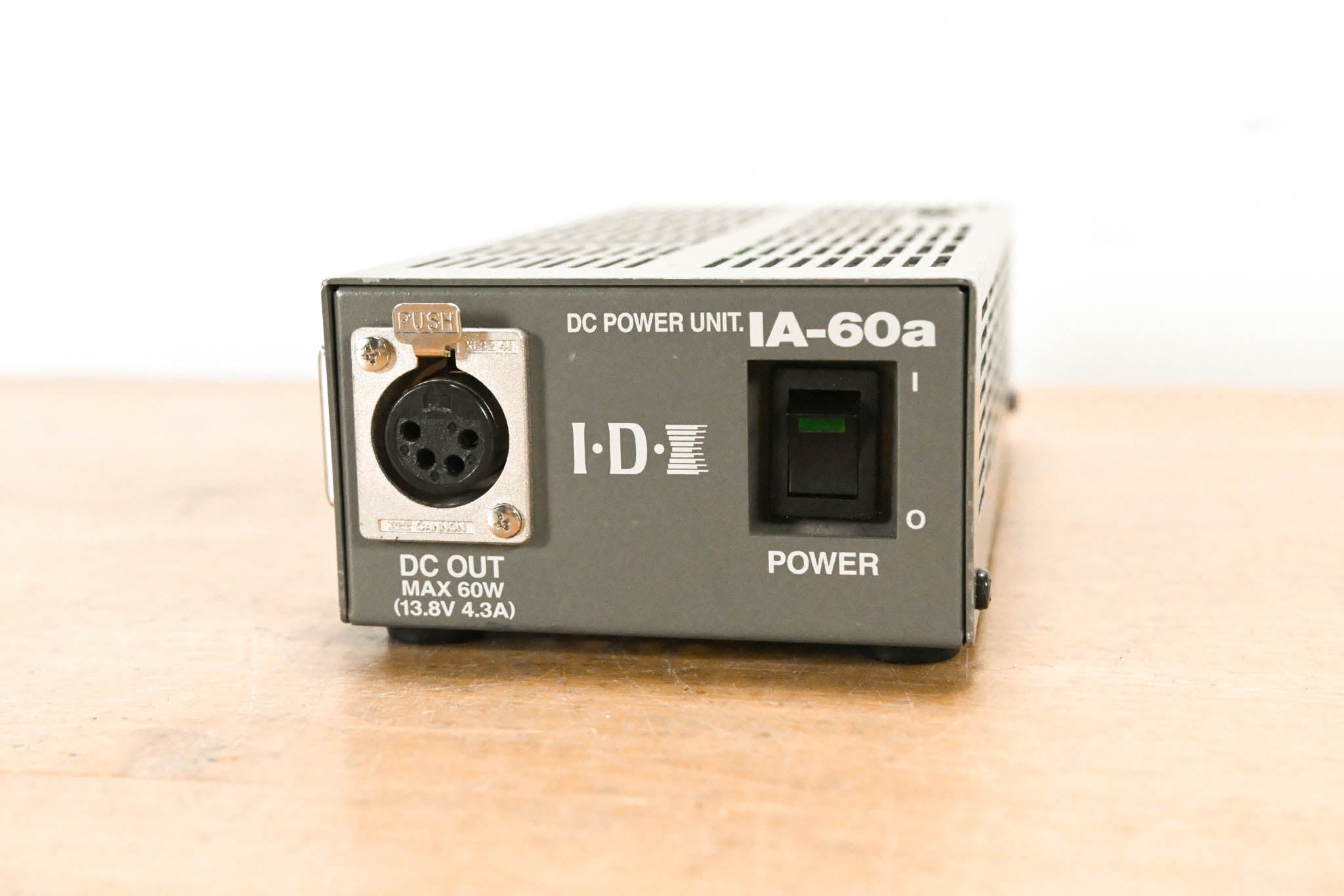 IDX System Technology IA-60a Single-Channel DC Power Supply