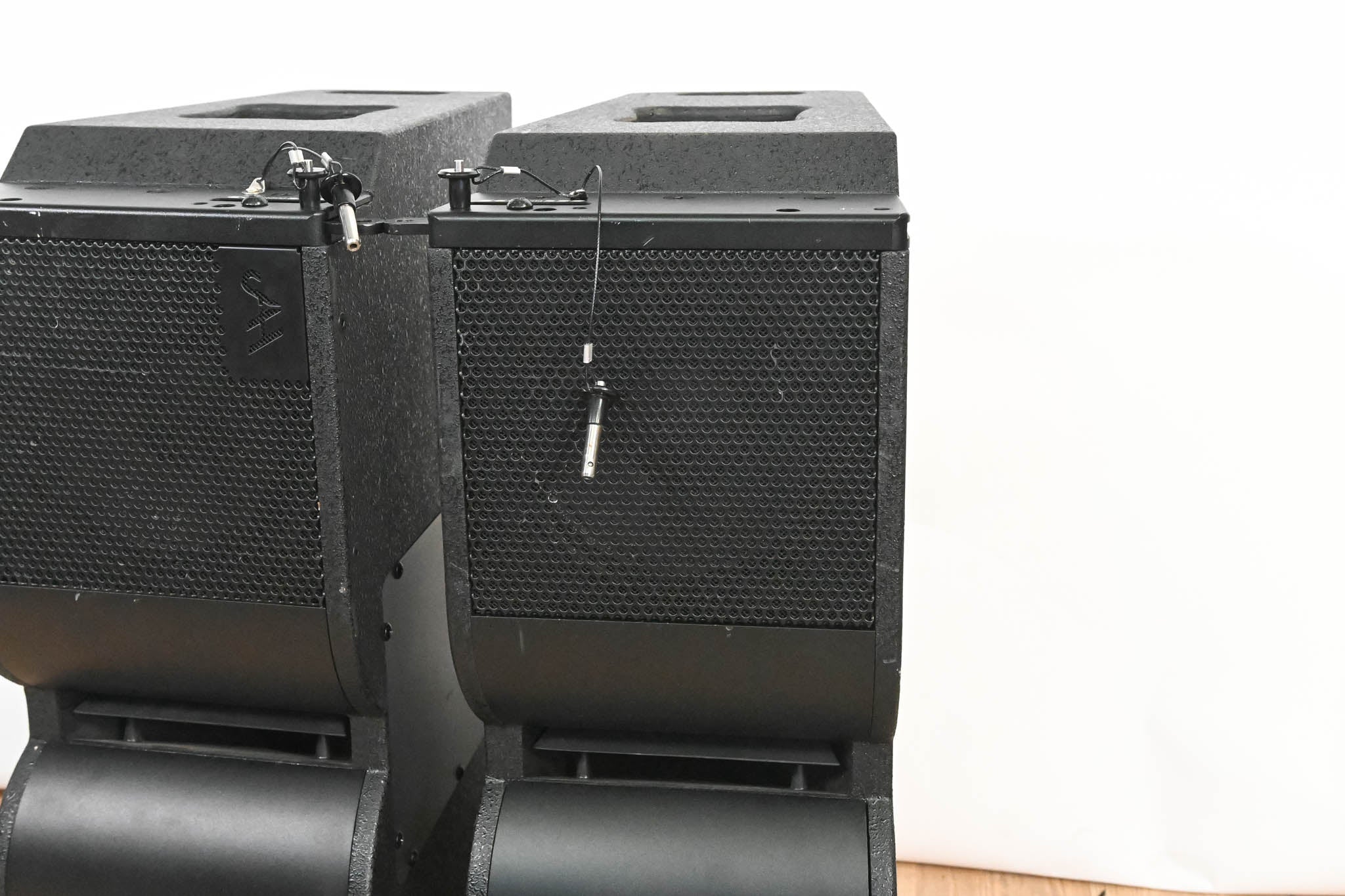 JAH Audio JLA208 Pro Tri-Amplified Passive Line Array (PAIR)
