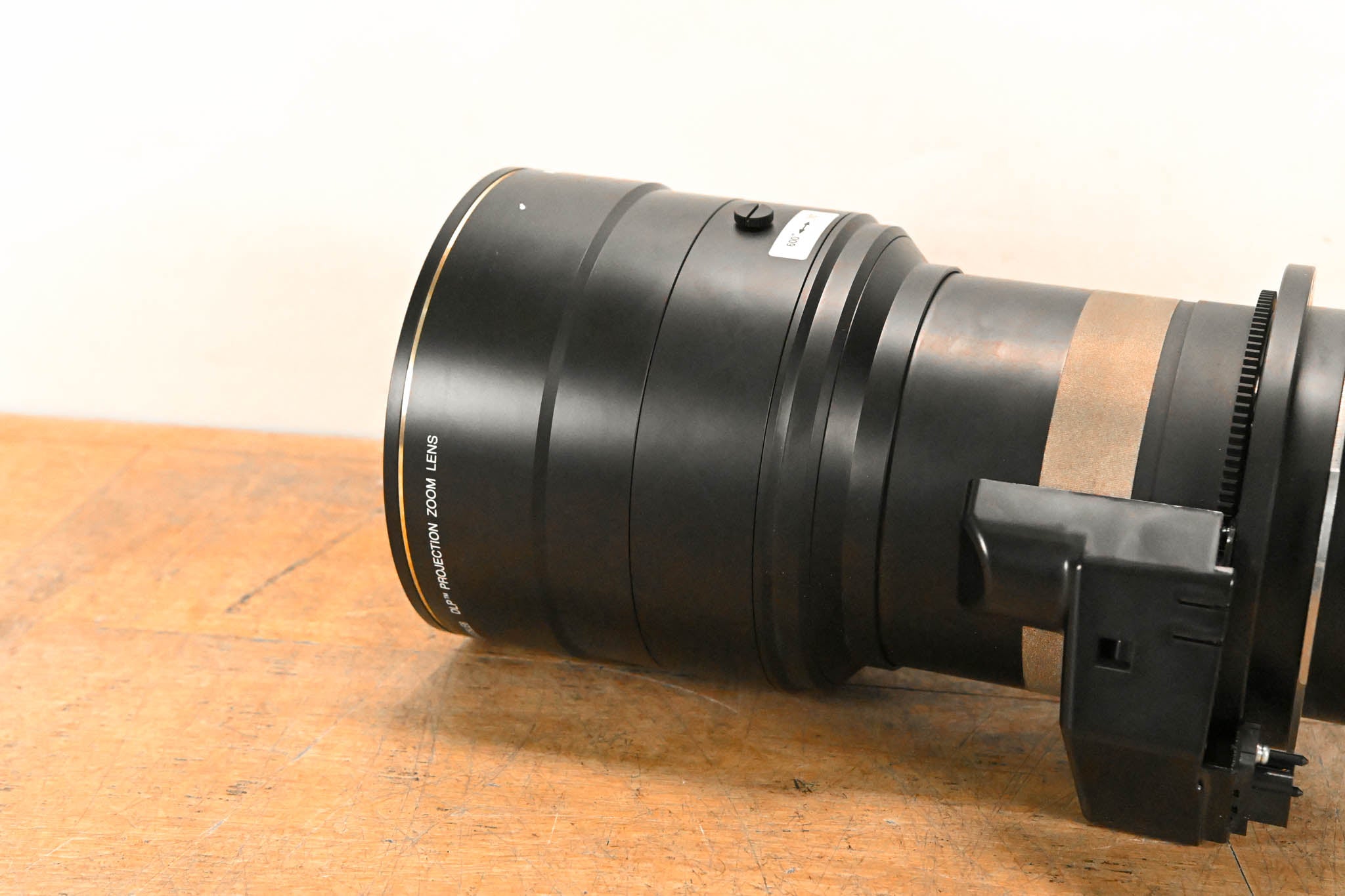 Panasonic ET-D75LE6 3-Chip DLP Projector Zoom Lens