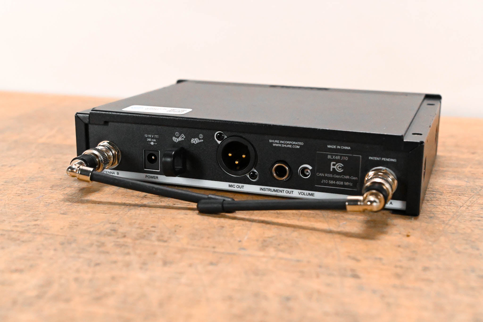 Shure BLX4R Rack-Mountable Wireless Receiver - J10 Band NO POWER SUPPLY