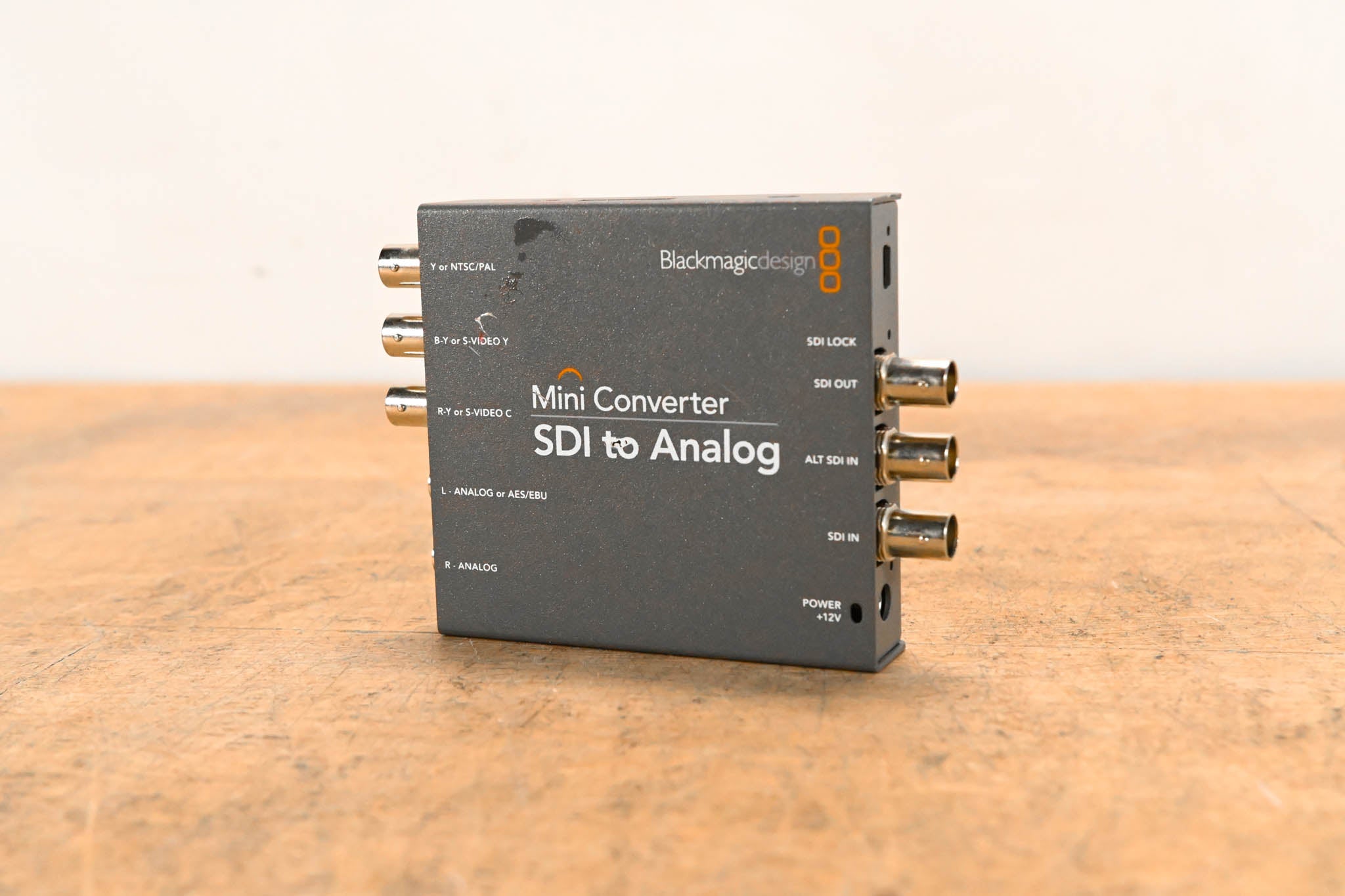 Blackmagic Design Mini Converter SDI to Analog (NO POWER SUPPLY)