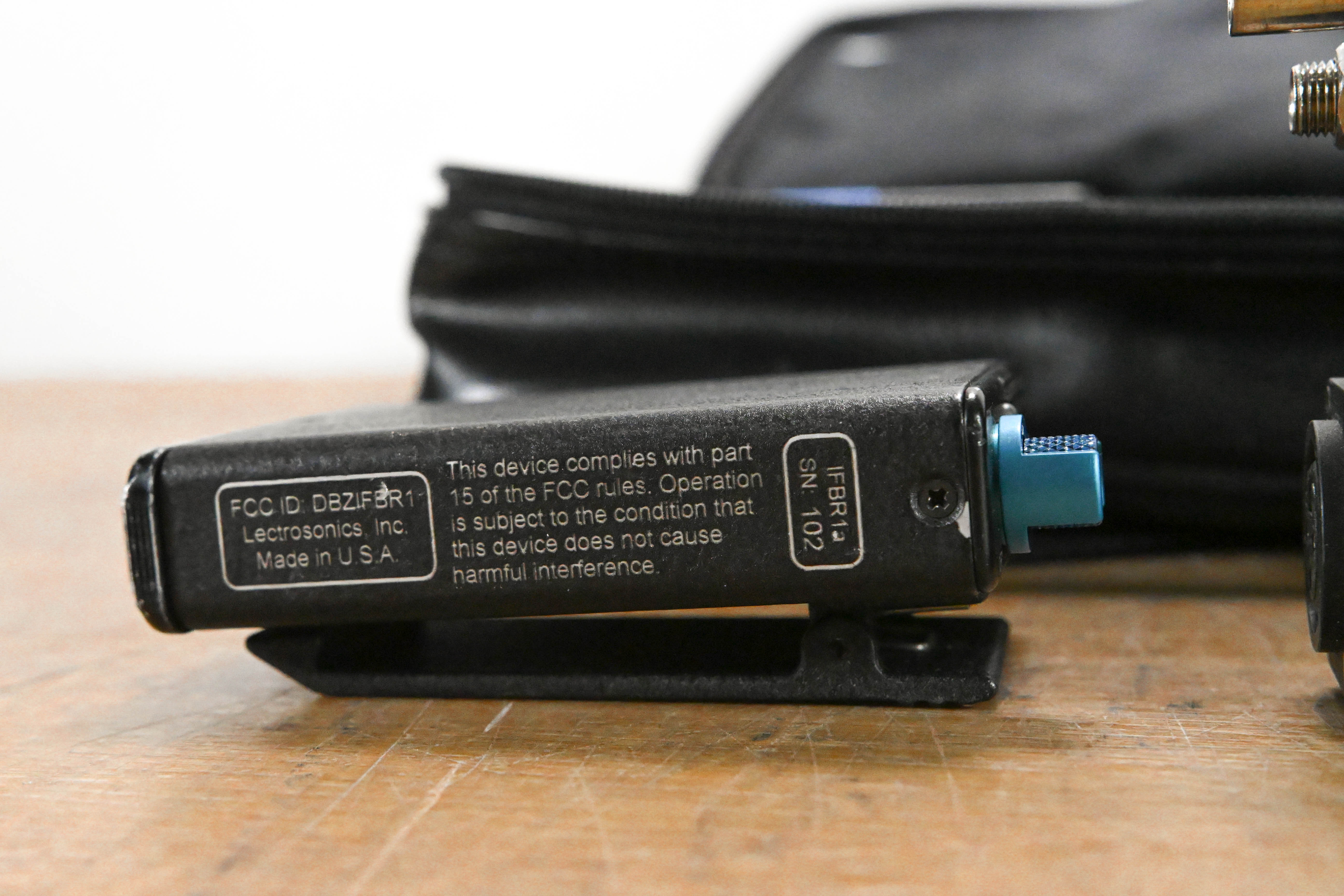 Lectrosonics T1 IFB Transmitter & R1a Receiver Block 21 w/ Case