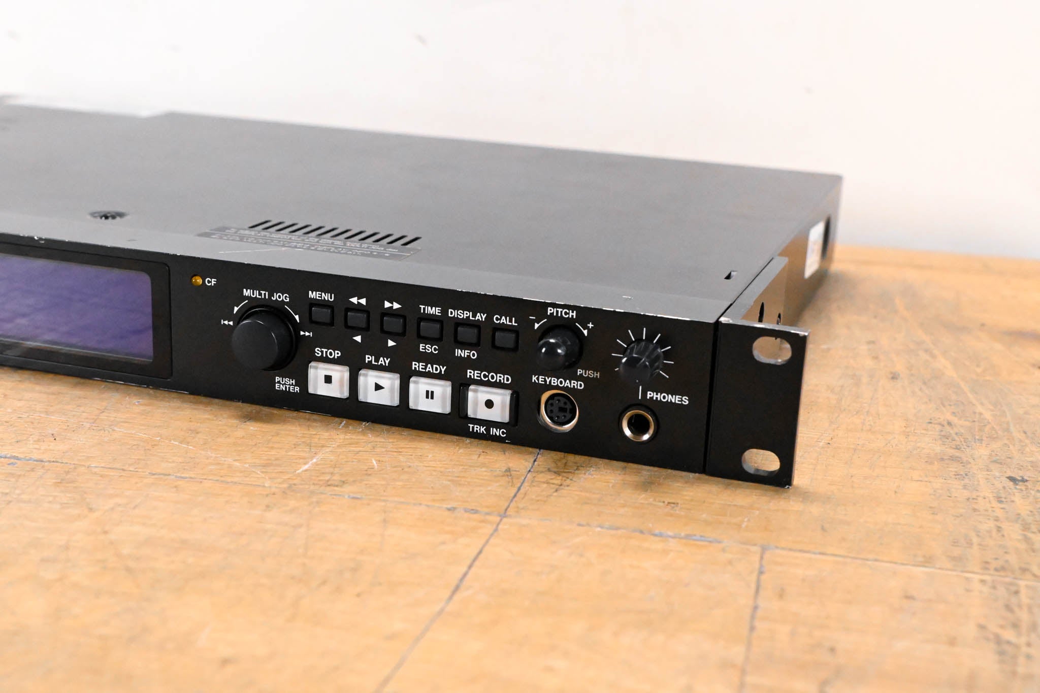 TASCAM SS-R1 Rack-Mountable Compact Solid State Recorder