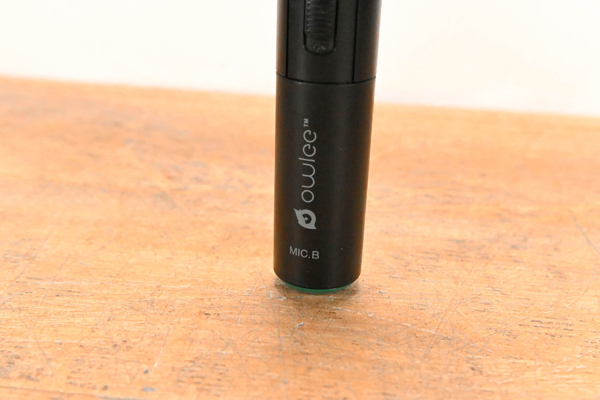 Owlee VHF Wireless Microphone - 222.00 MHz