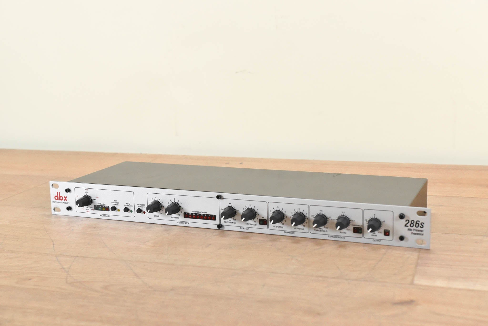 dbx 286s Microphone Preamp/Channel Strip