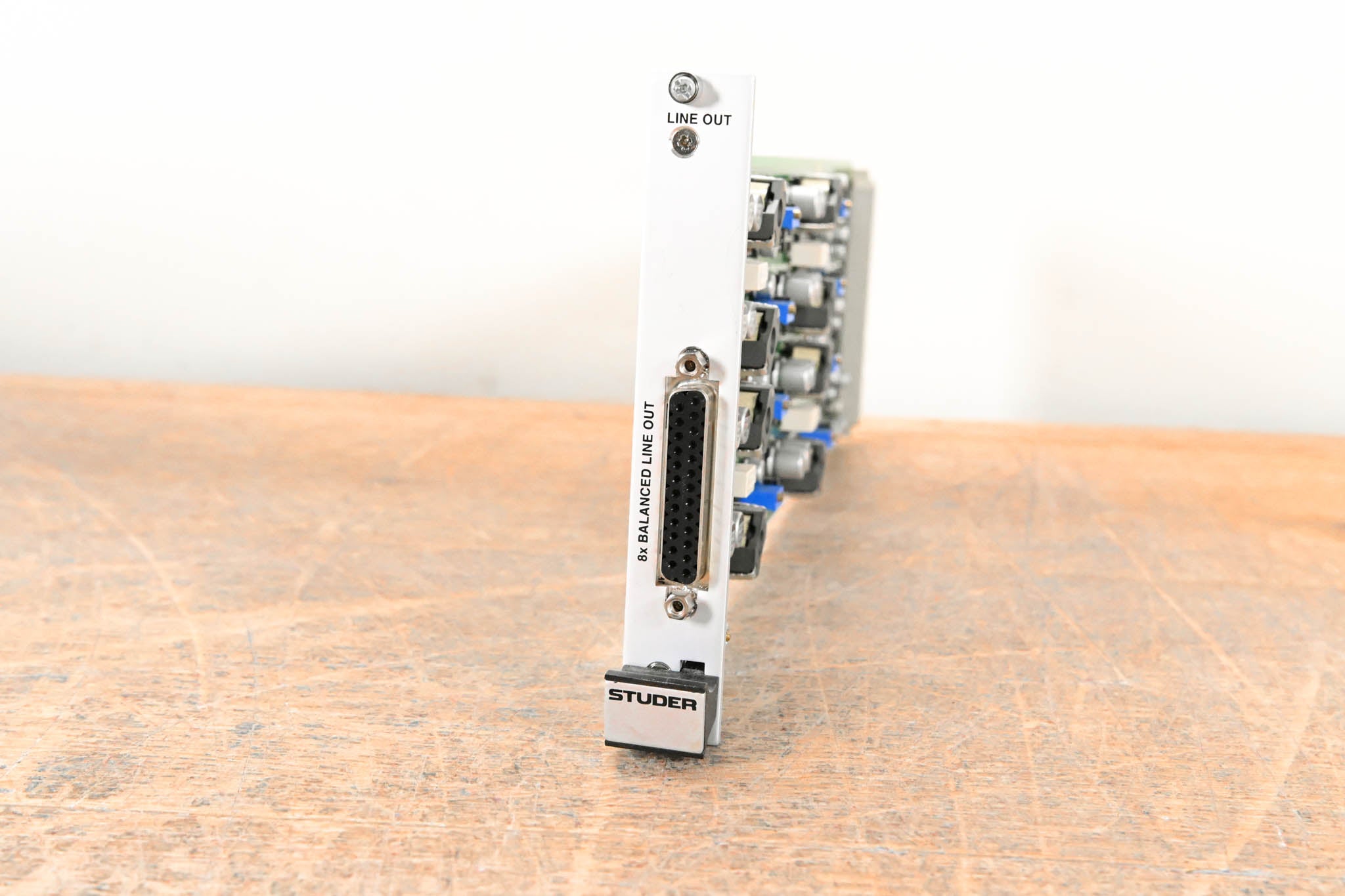 Studer 8-Channel Analog Line Out Card for D21m & D23m Modular I/O System