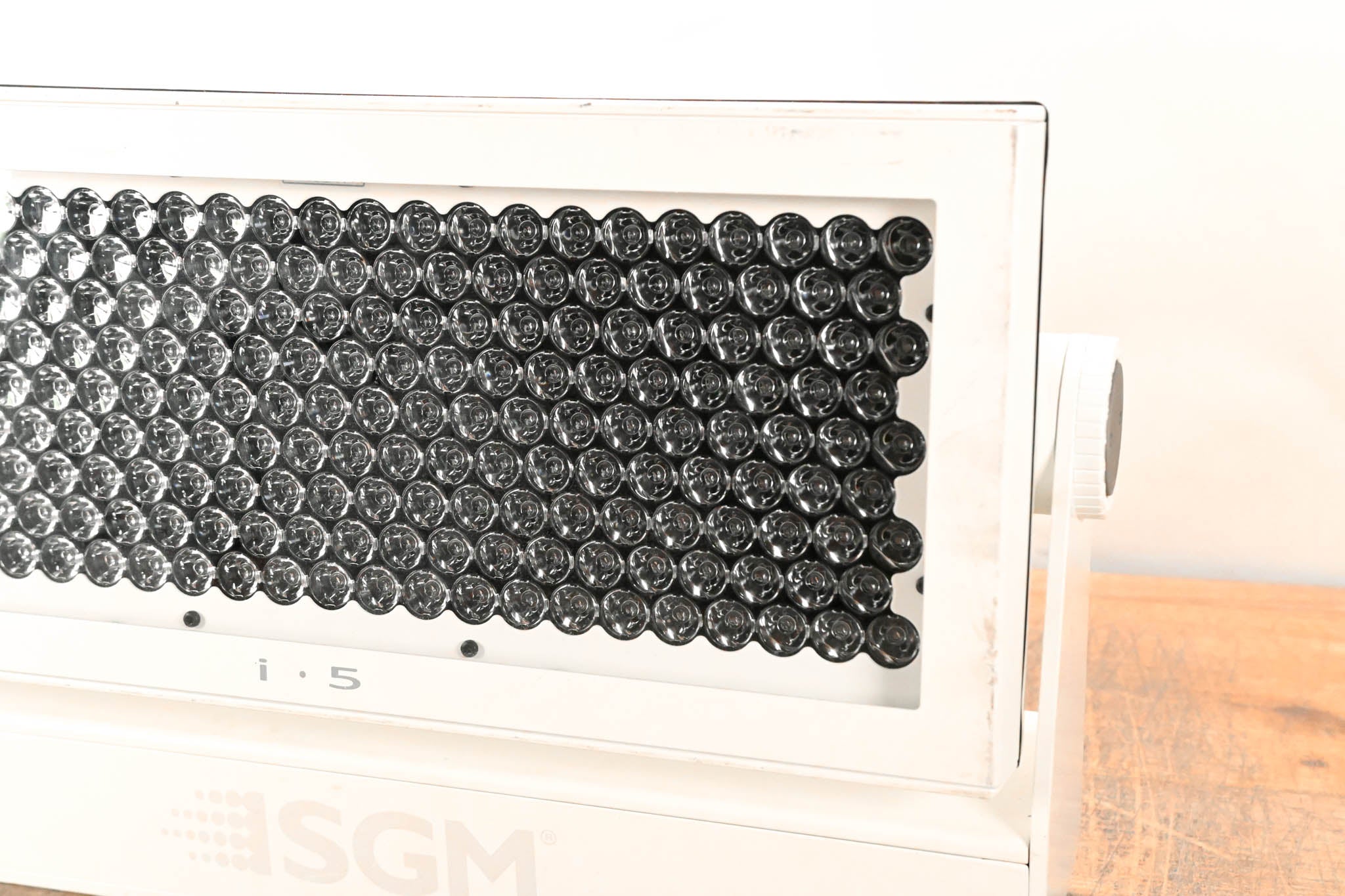 SGM i·5 RGBW POI Outdoor LED Wash Light