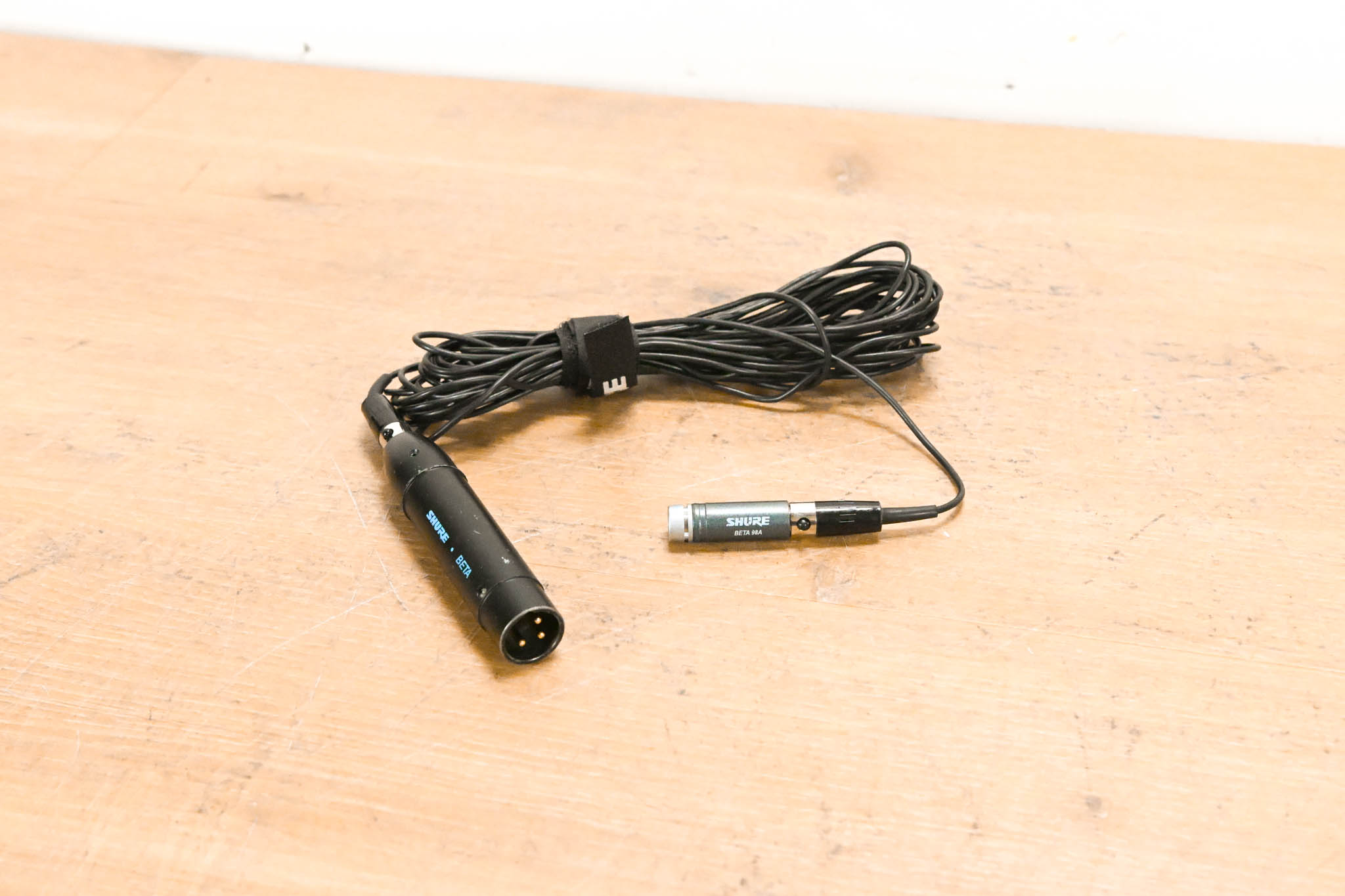 Shure BETA 98A/C Miniature Condenser Instrument Microphone