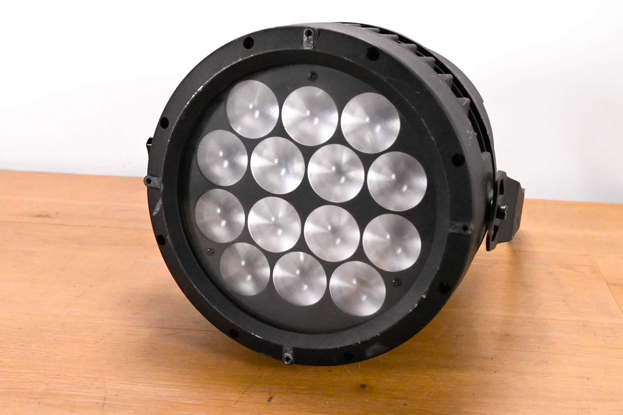 Chauvet COLORado 2-Quad Zoom VW Tour LED Wash Light