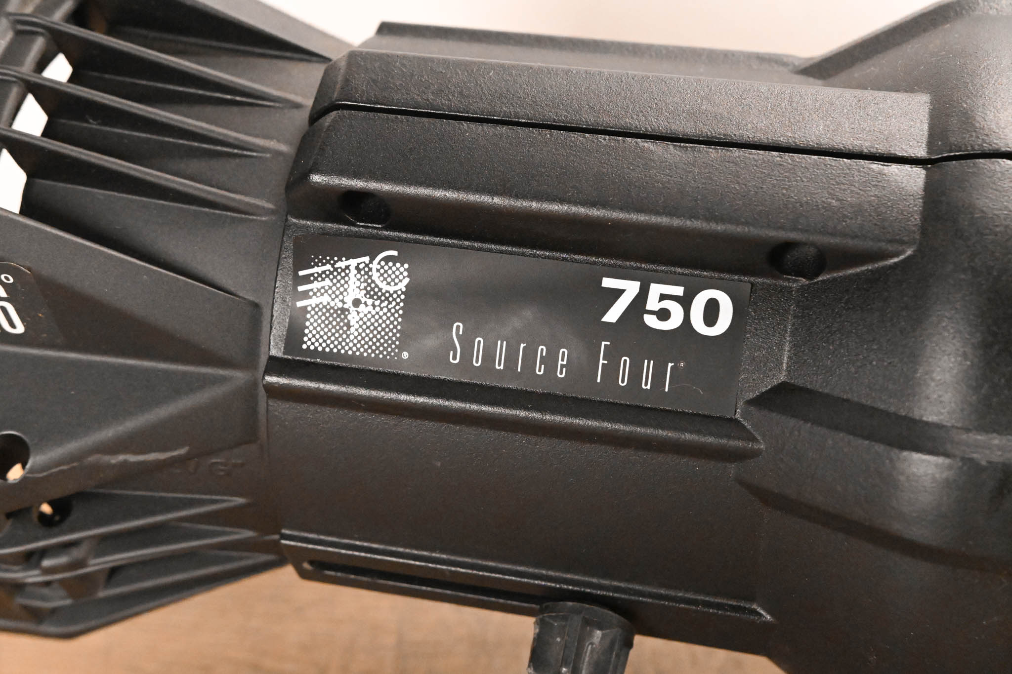 ETC Source Four 750 26 Degree Leko w/OceanOptics SeaChanger Color Engine