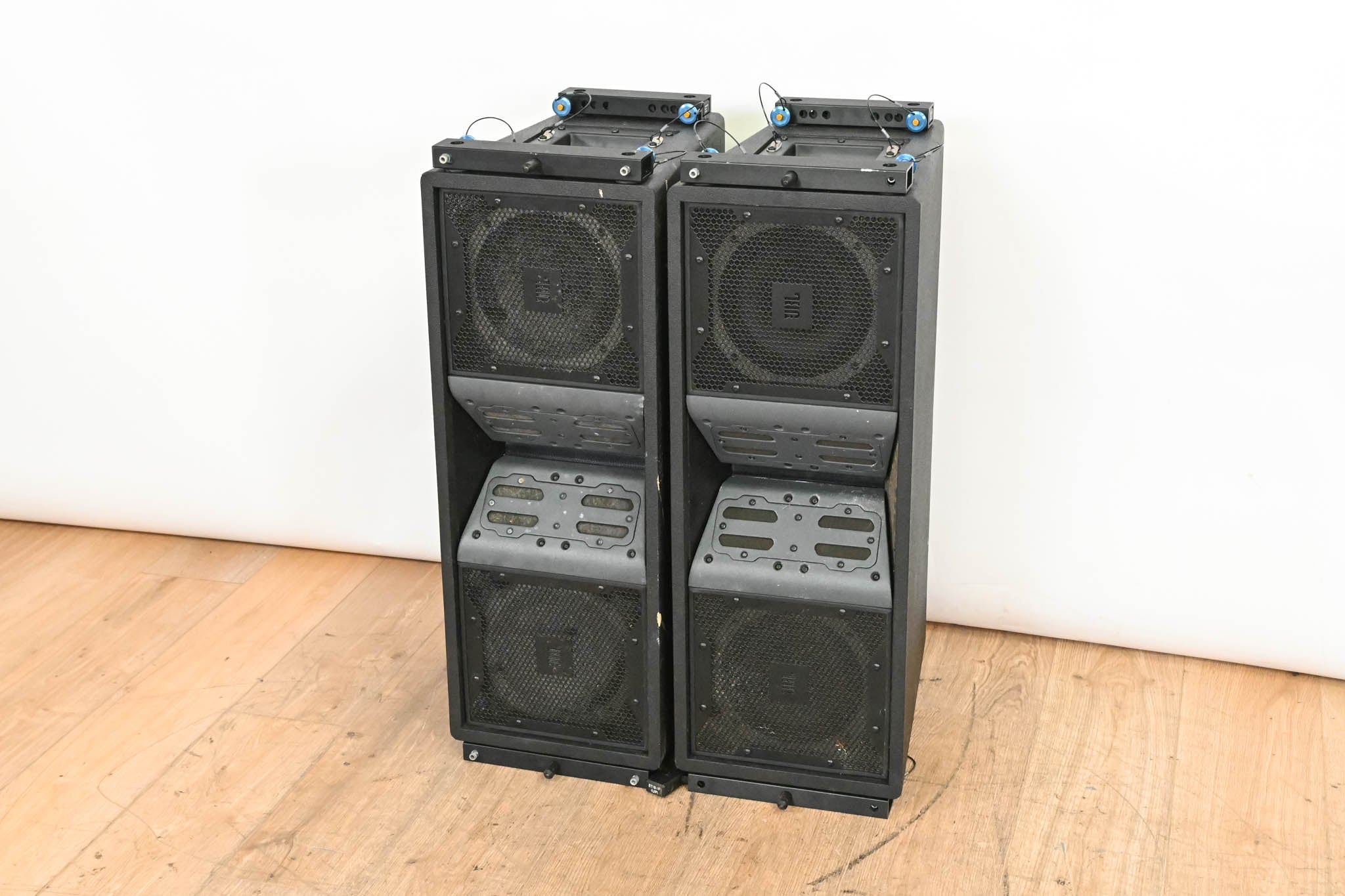 JBL VT4887 Compact Bi-Amplified 3-Way Line Array Element (PAIR)